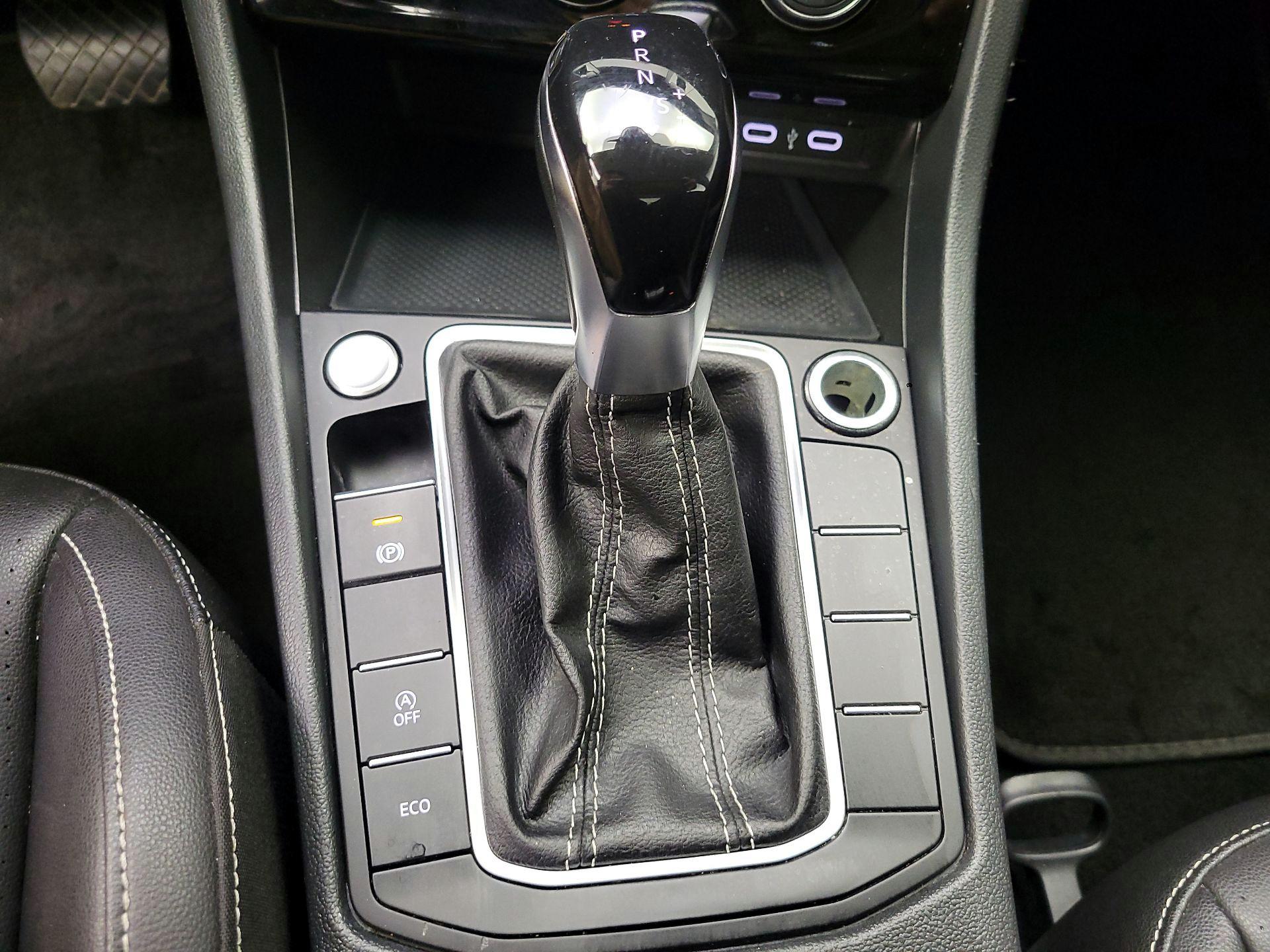 Thumbnail: 2024 Volkswagen Jetta - 17