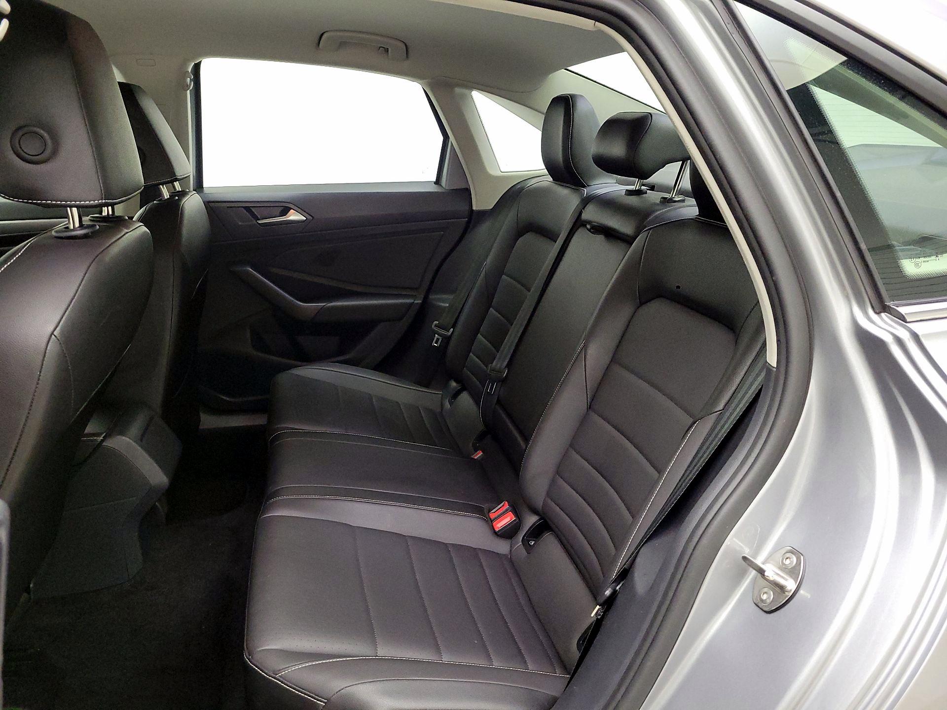 Thumbnail: 2024 Volkswagen Jetta - 19