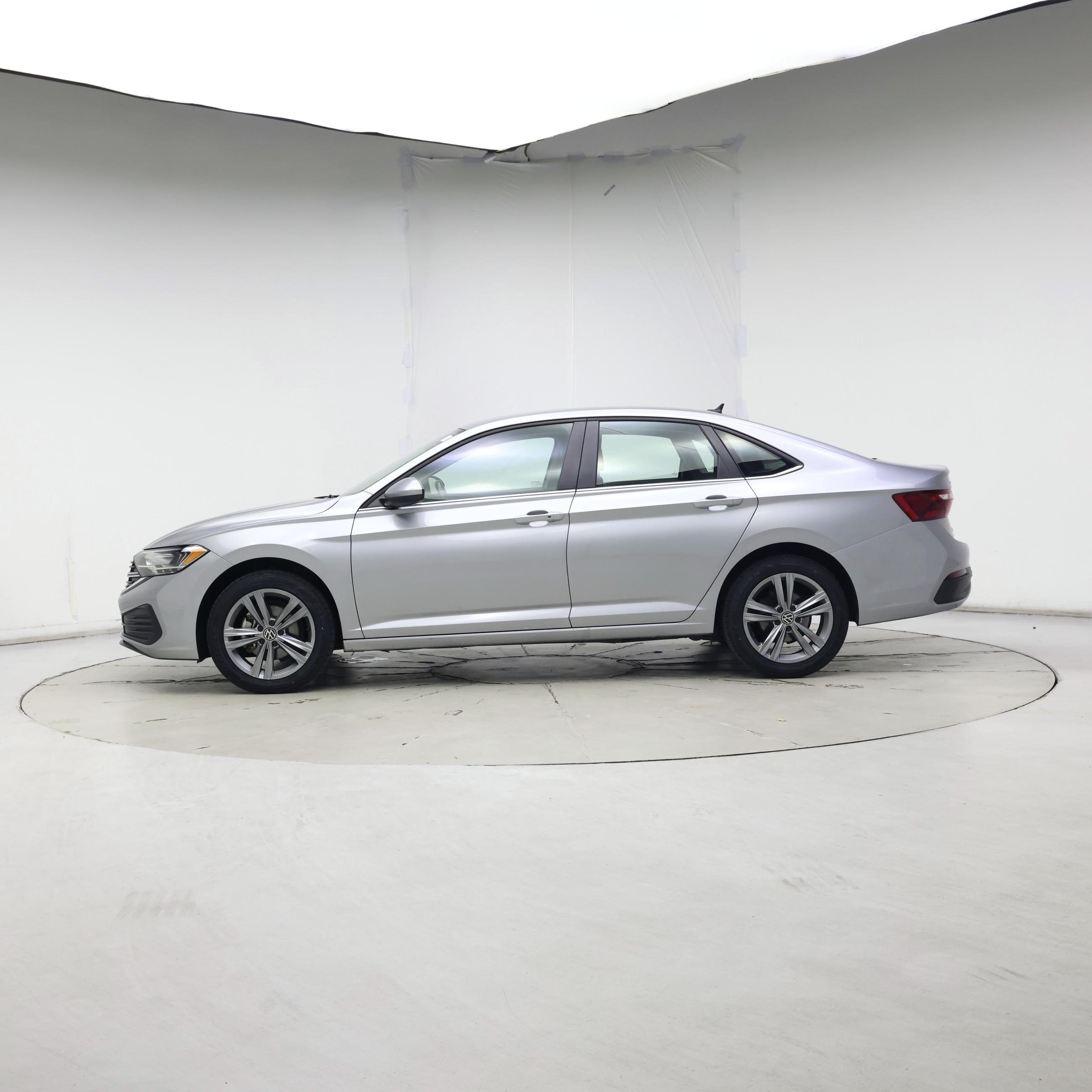 Thumbnail: 2024 Volkswagen Jetta - 3