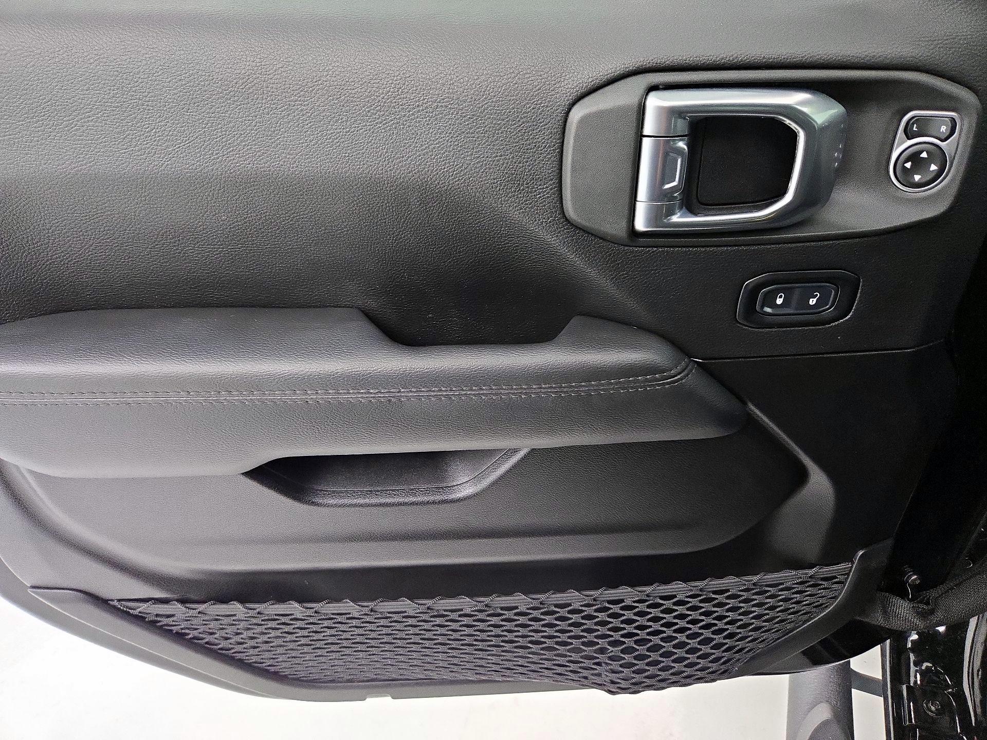 Thumbnail: 2023 Jeep Wrangler - 12