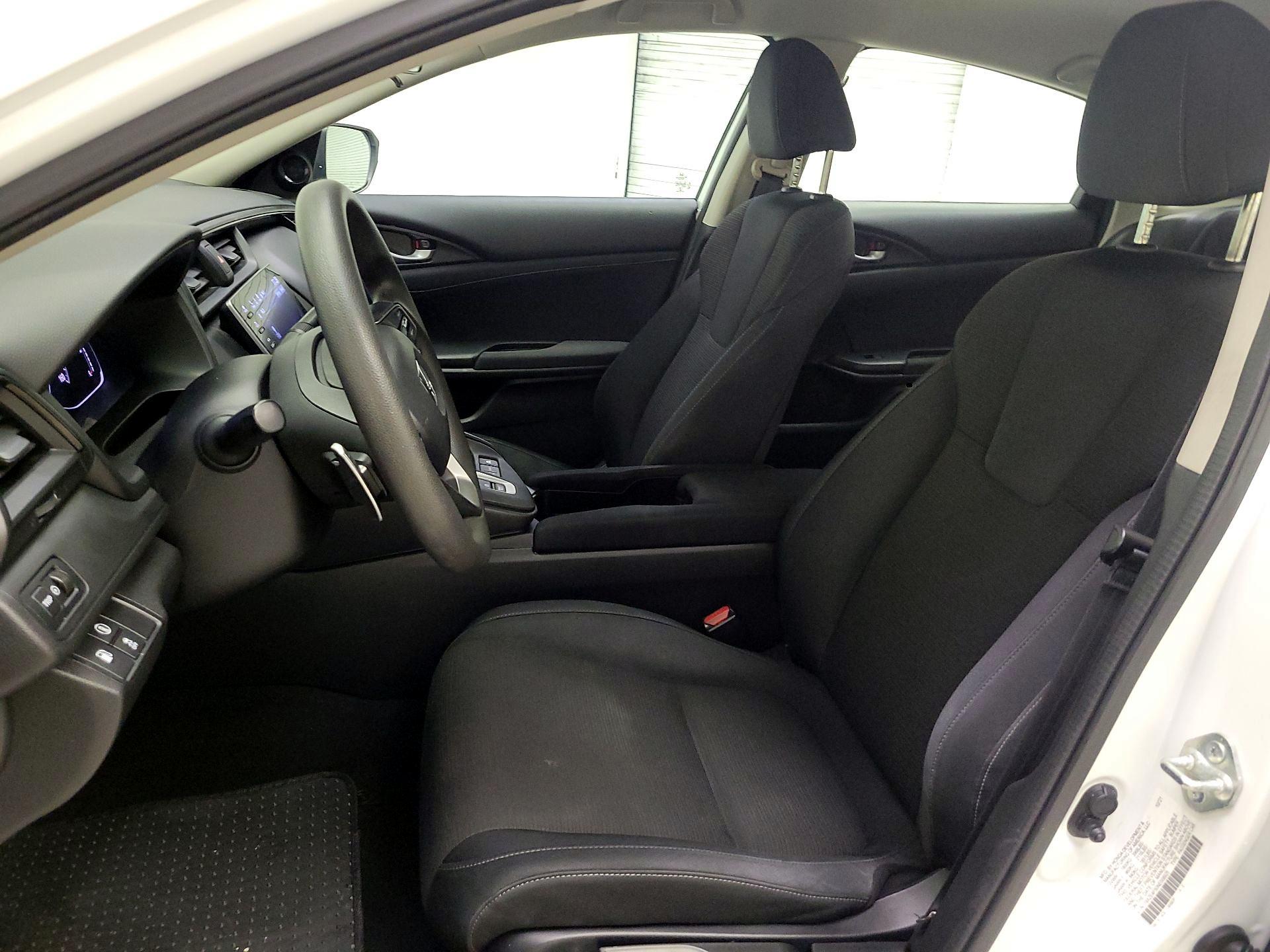 Thumbnail: 2022 Honda Insight - 11