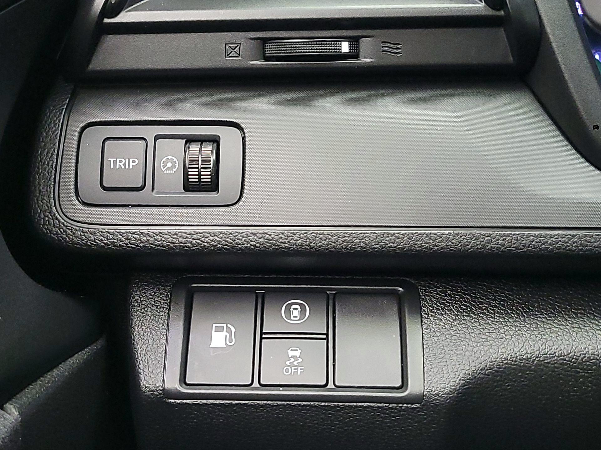 Thumbnail: 2022 Honda Insight - 13