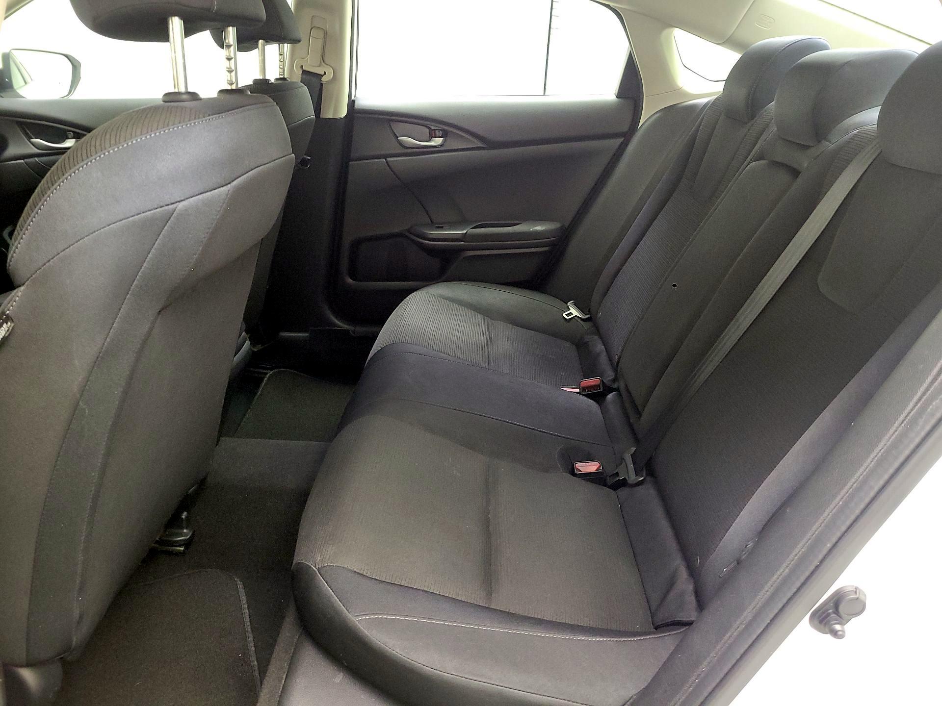 Thumbnail: 2022 Honda Insight - 19