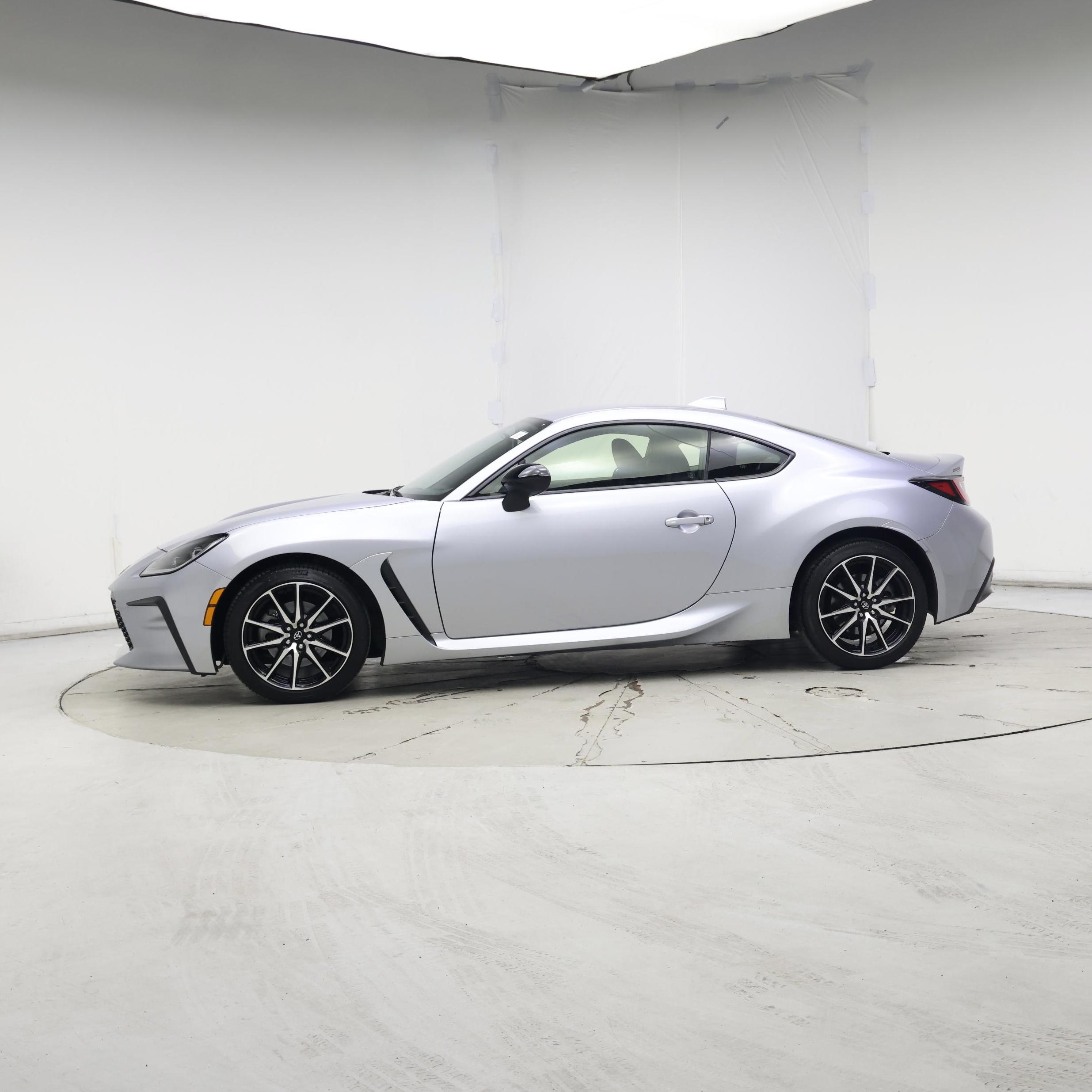 Thumbnail: 2023 Toyota GR86 - 3