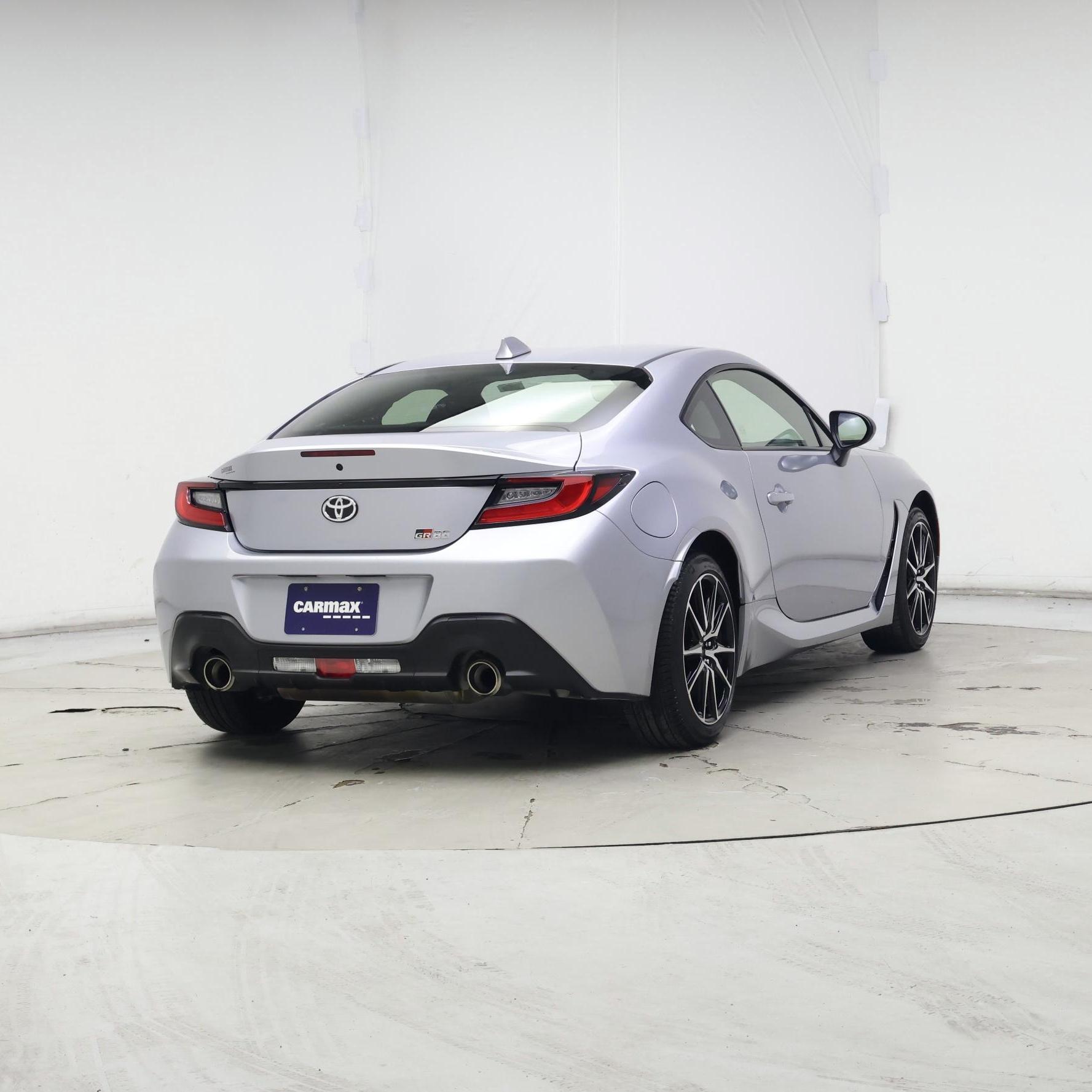 Thumbnail: 2023 Toyota GR86 - 8