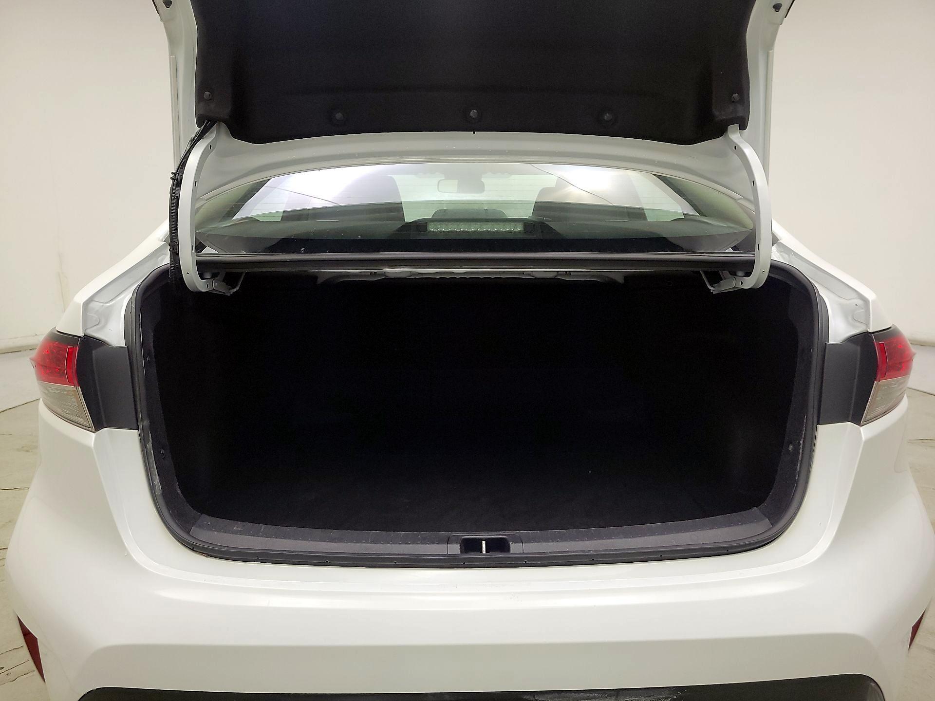 Thumbnail: 2024 Toyota Corolla - 20