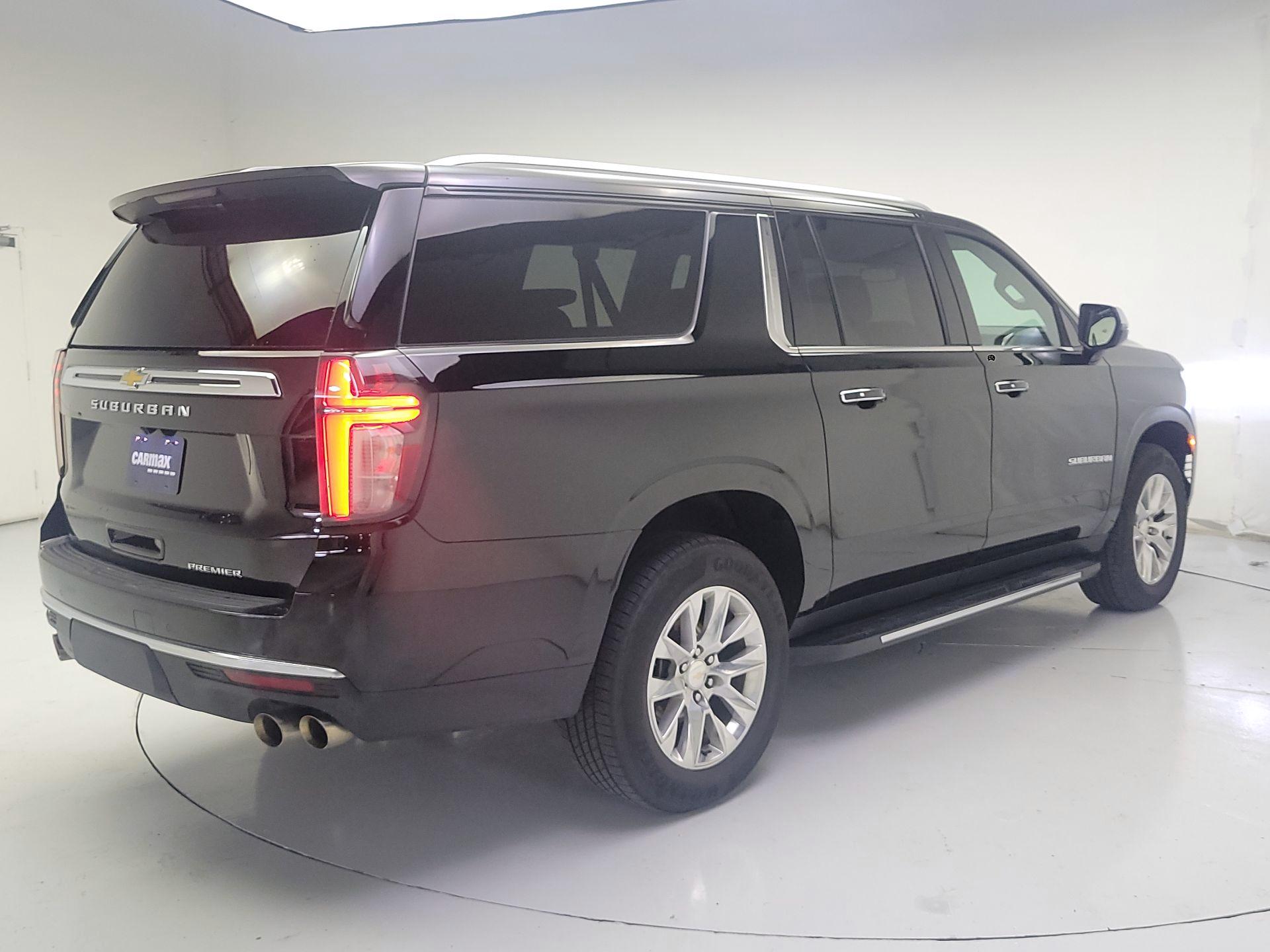 Thumbnail: 2023 Chevrolet Suburban - 5