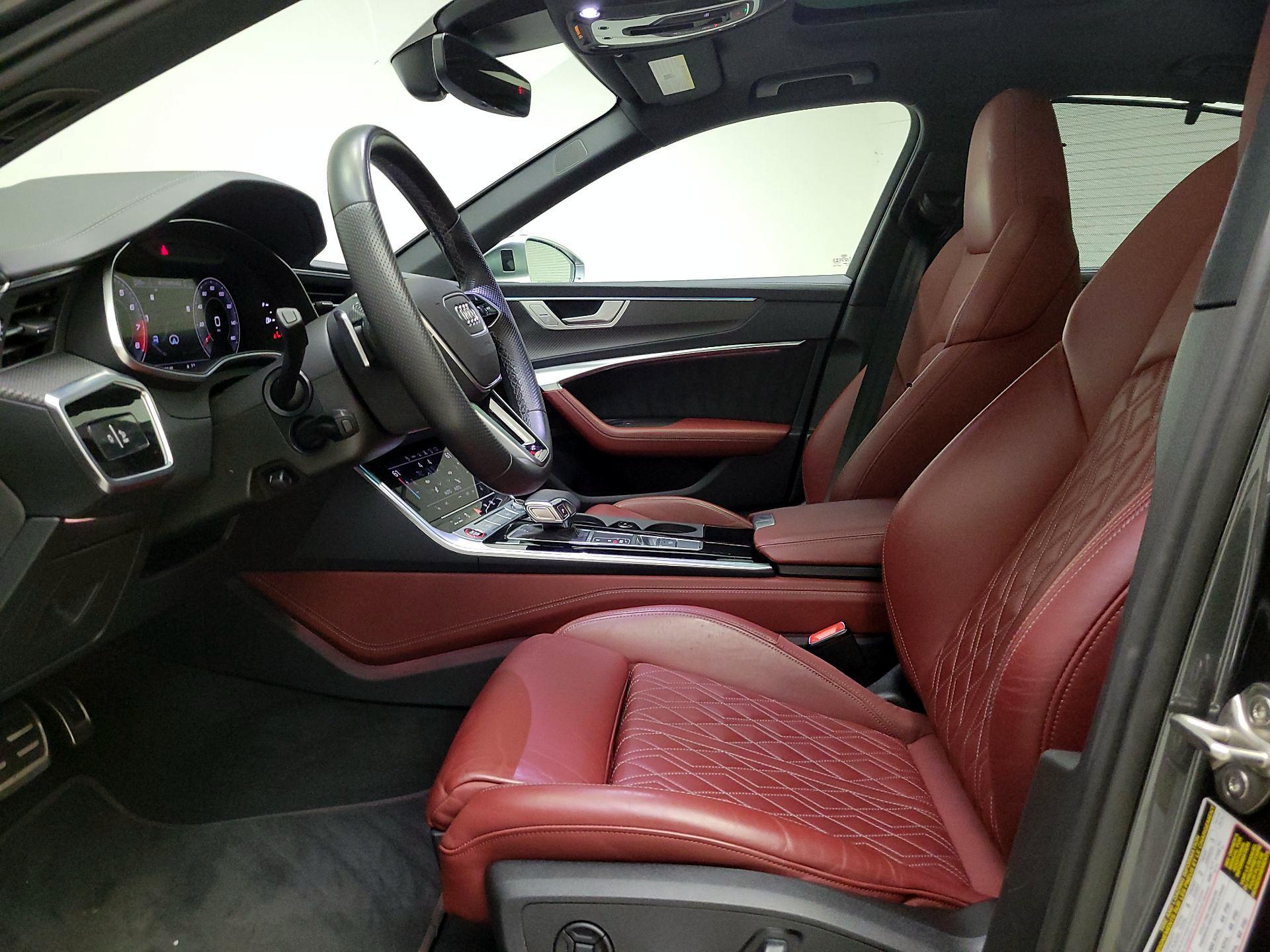 Thumbnail: 2022 Audi S6 - 11