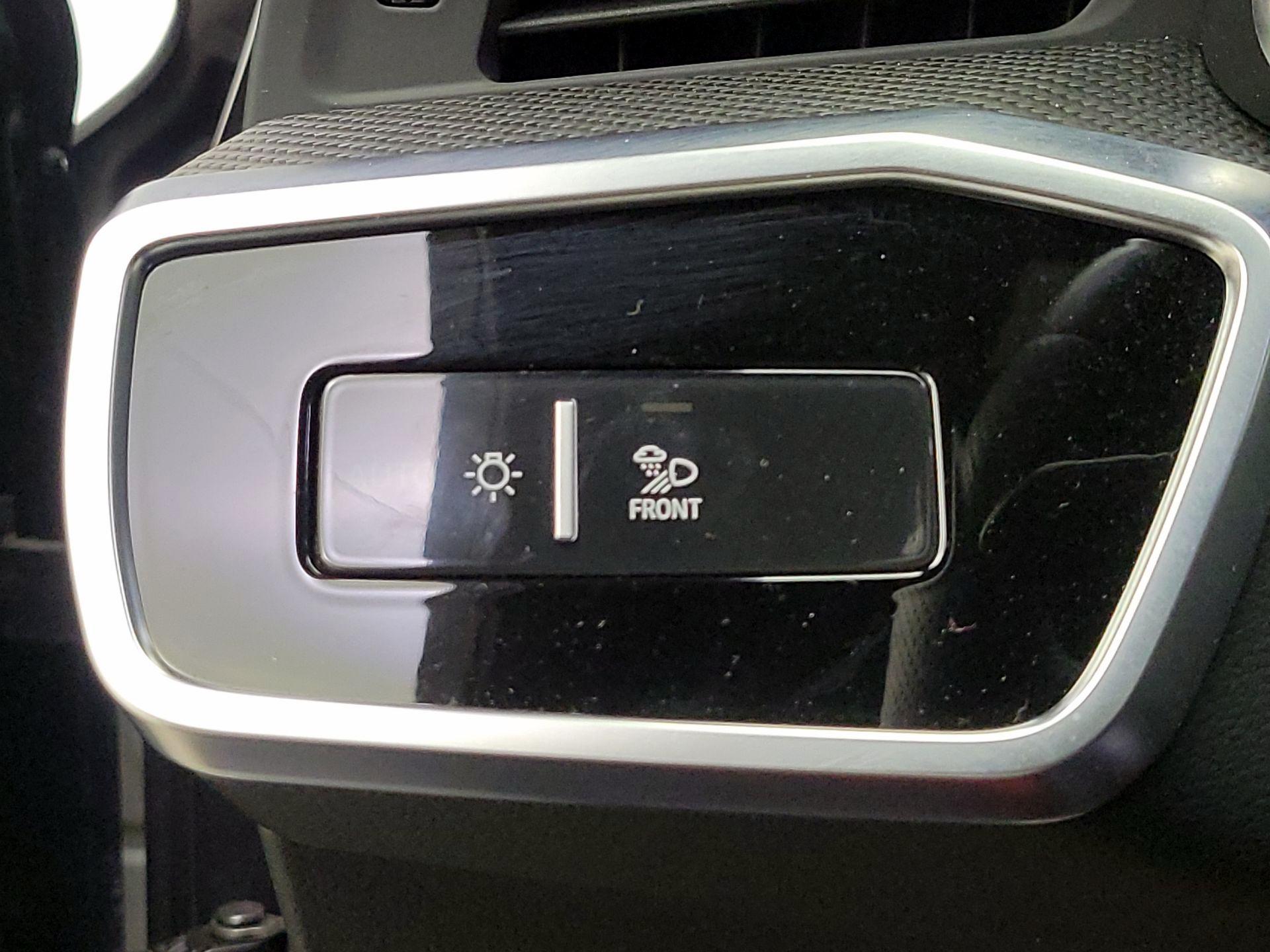 Thumbnail: 2022 Audi S6 - 13