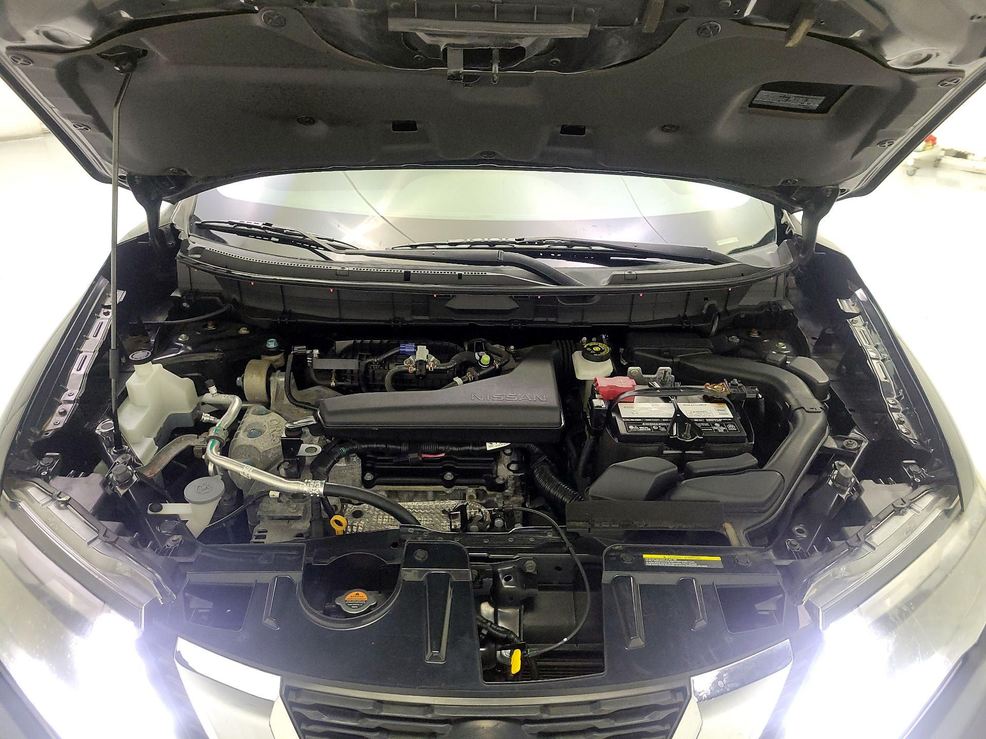 Thumbnail: 2019 Nissan Rogue - 19