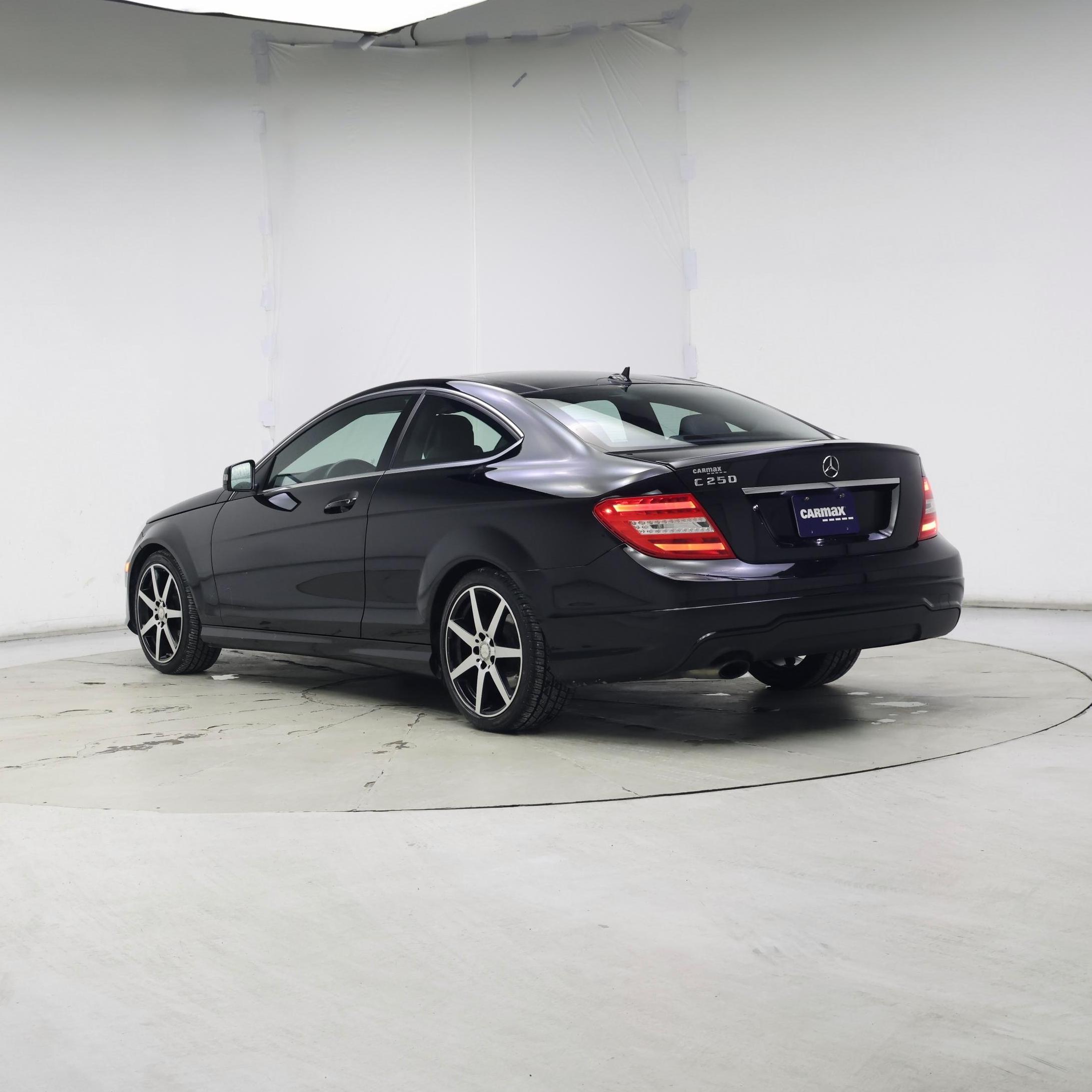 Thumbnail: 2015 Mercedes-Benz C-Class - 2