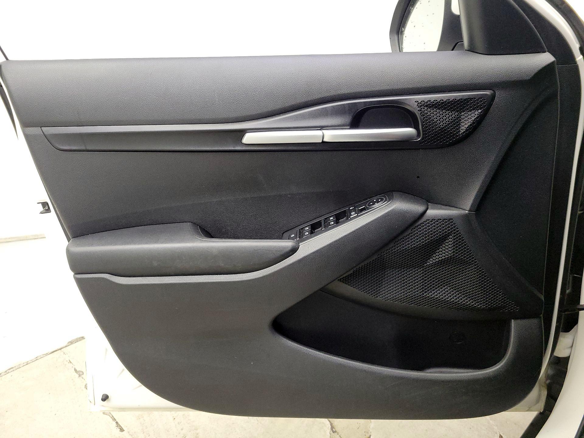 Thumbnail: 2021 Kia Seltos - 12