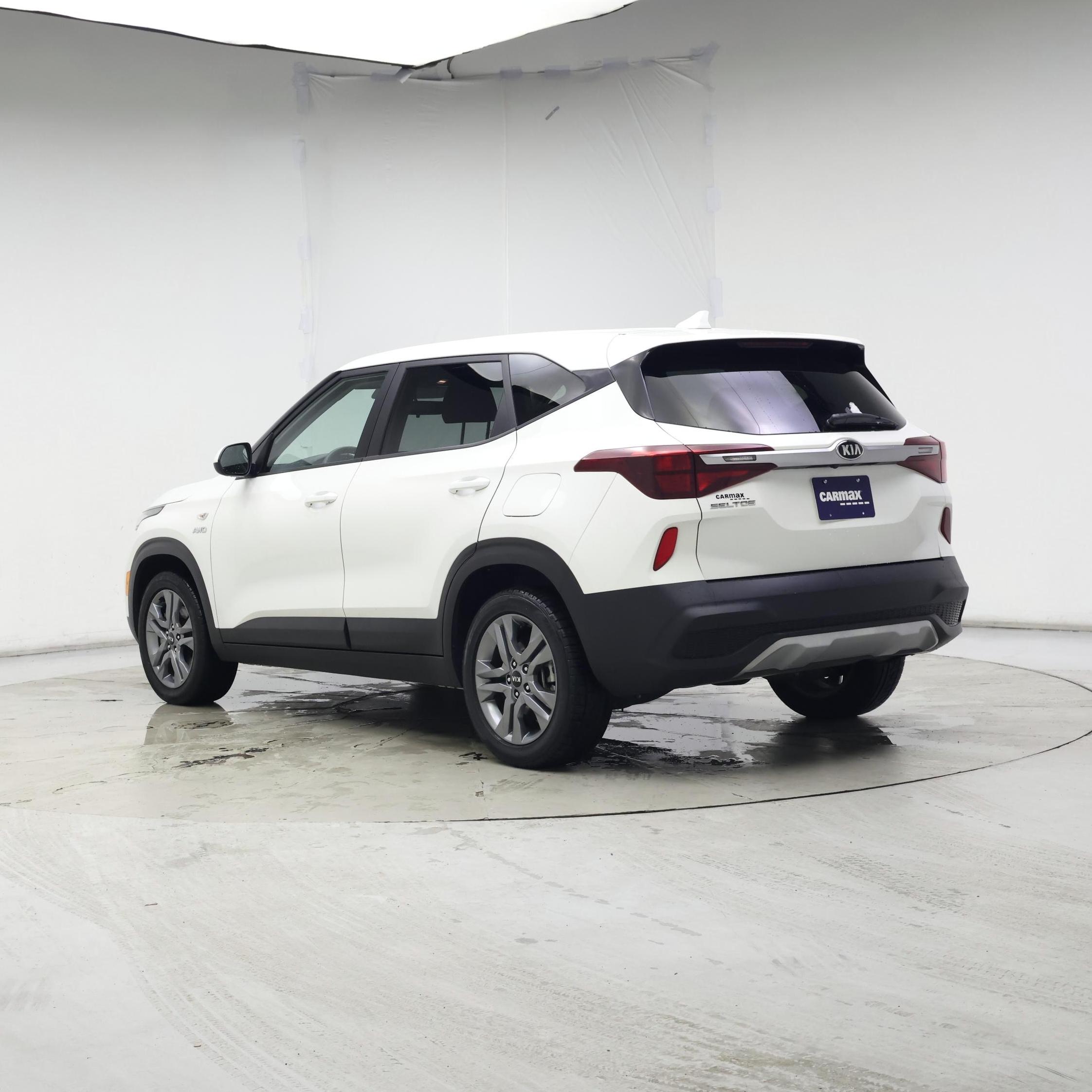 Thumbnail: 2021 Kia Seltos - 2