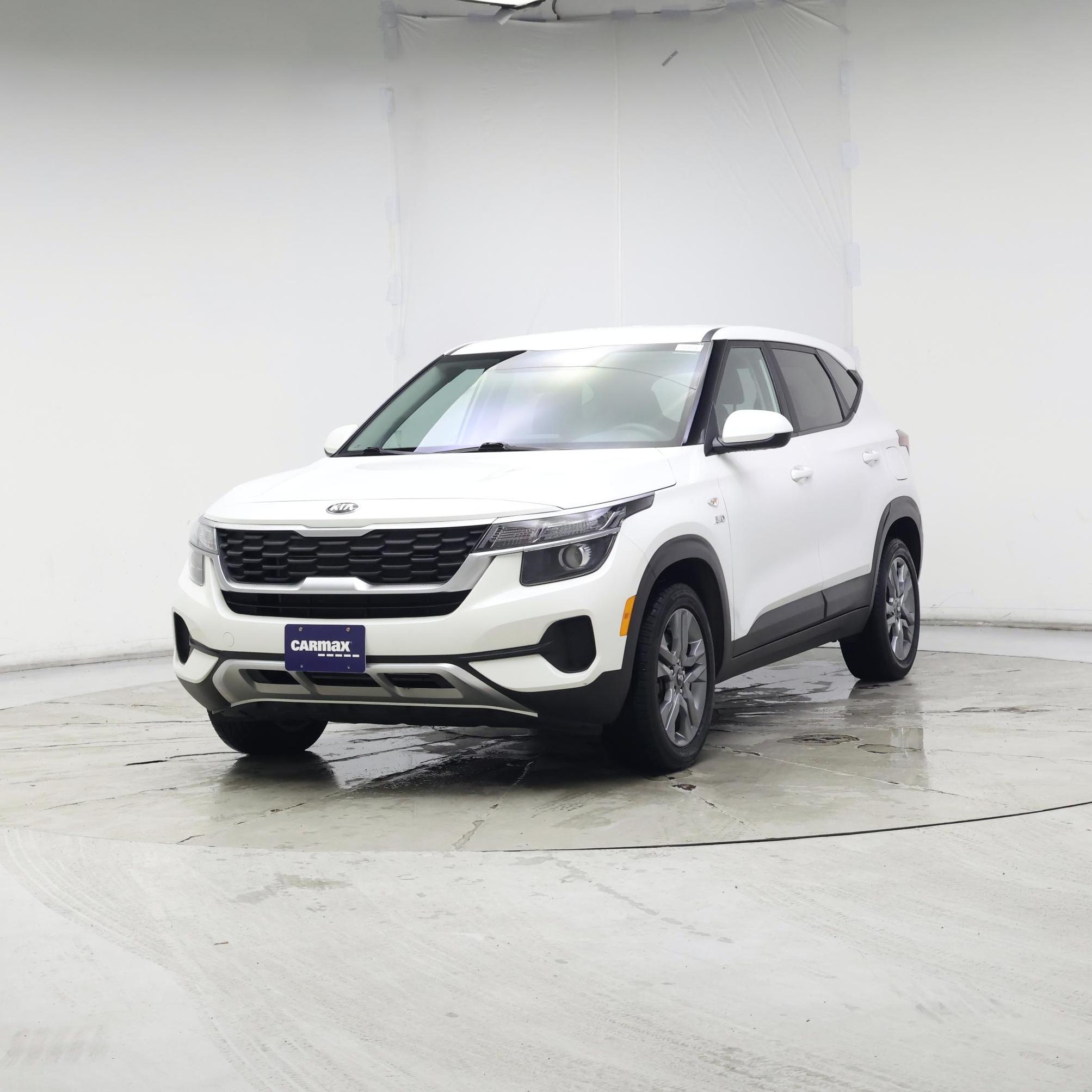 Thumbnail: 2021 Kia Seltos - 4