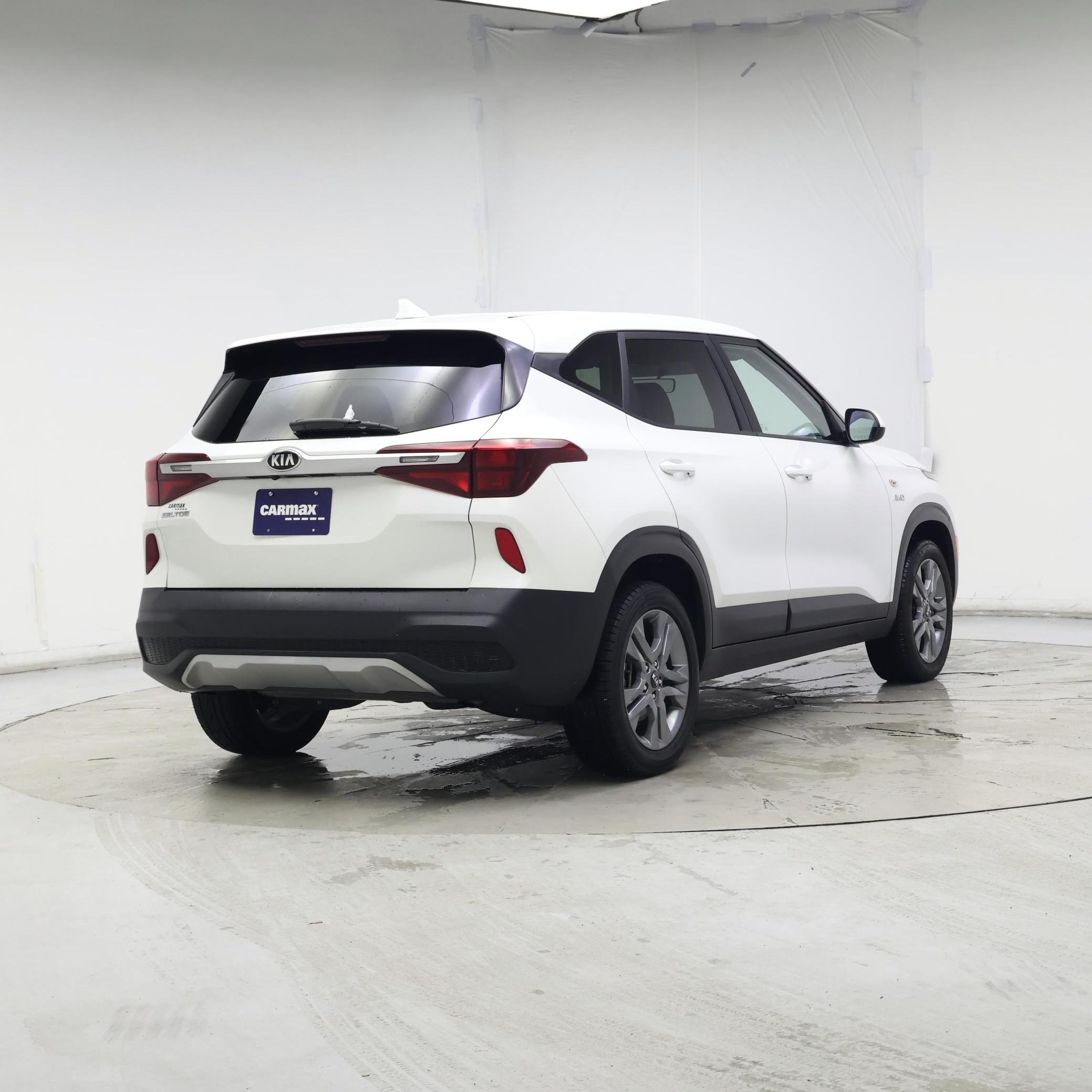 Thumbnail: 2021 Kia Seltos - 8