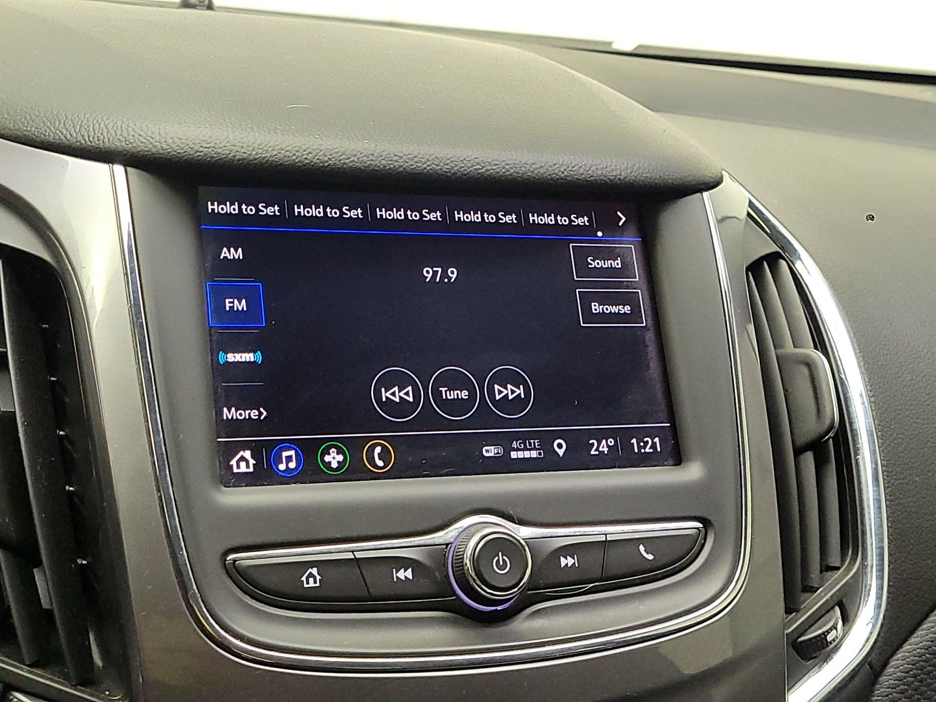 Thumbnail: 2019 Chevrolet Cruze - 15