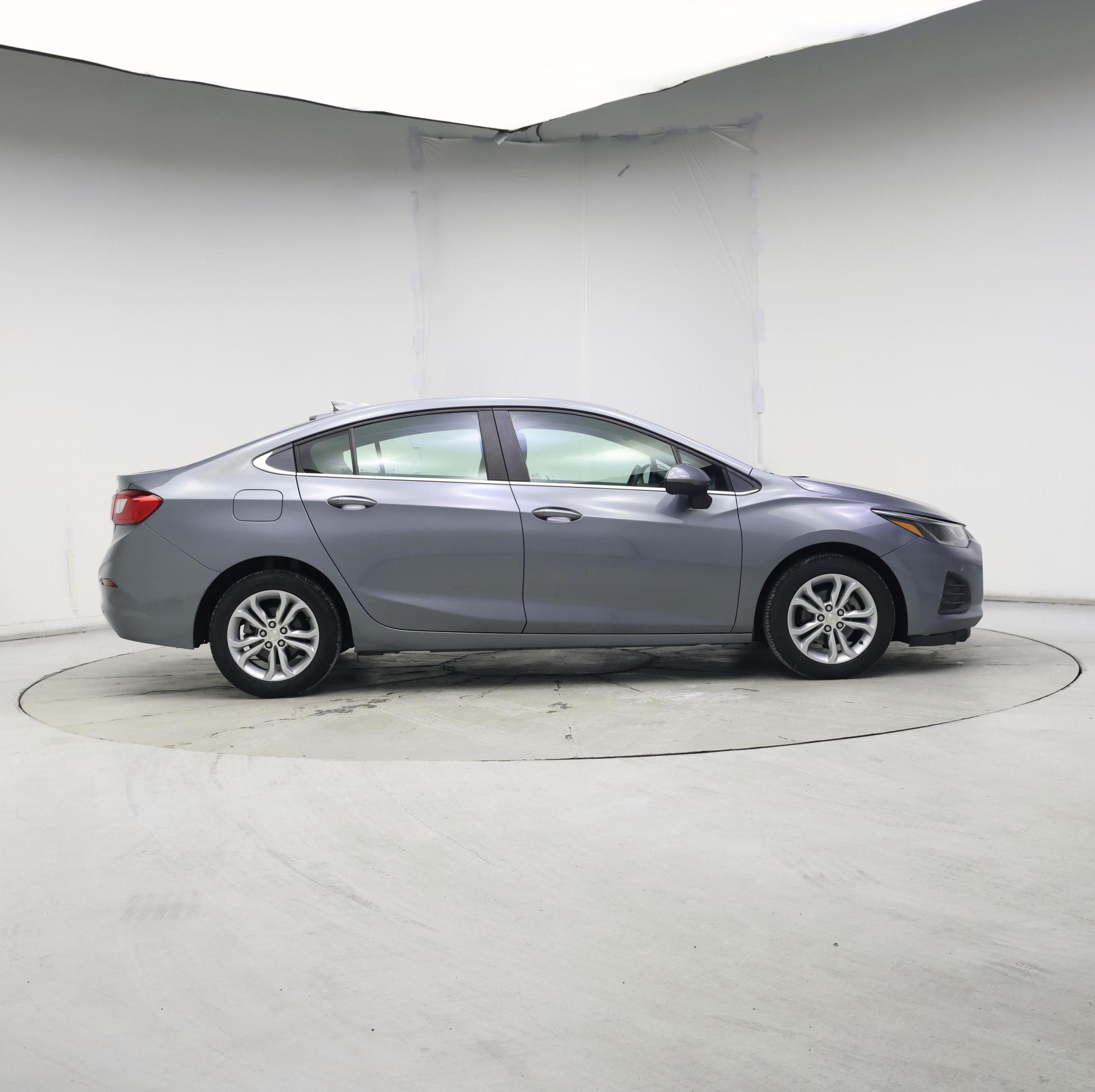 Thumbnail: 2019 Chevrolet Cruze - 7