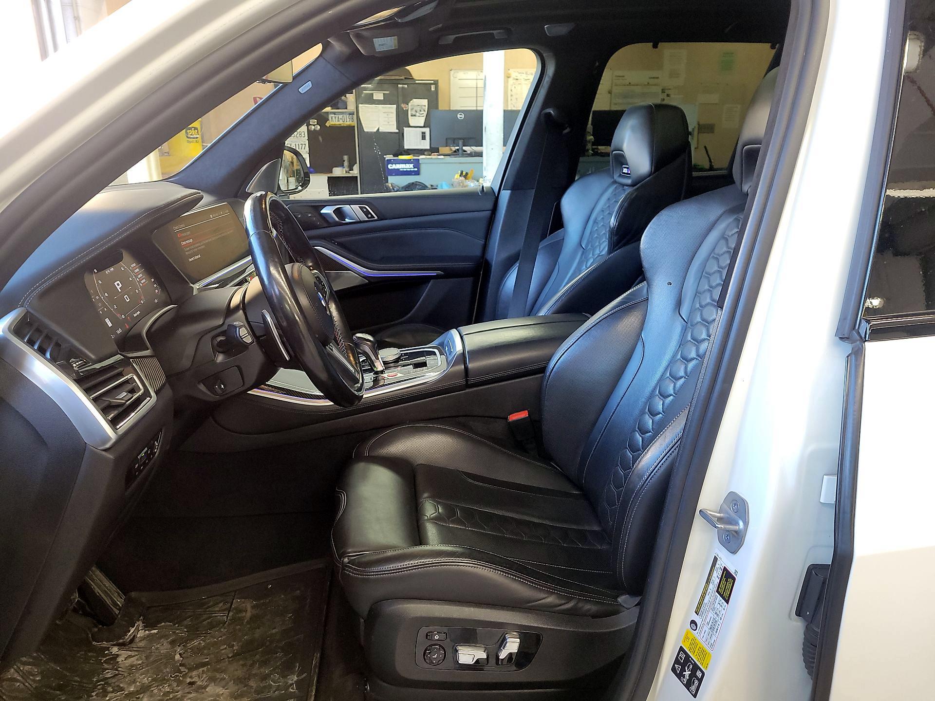 Thumbnail: 2023 BMW X5 - 9