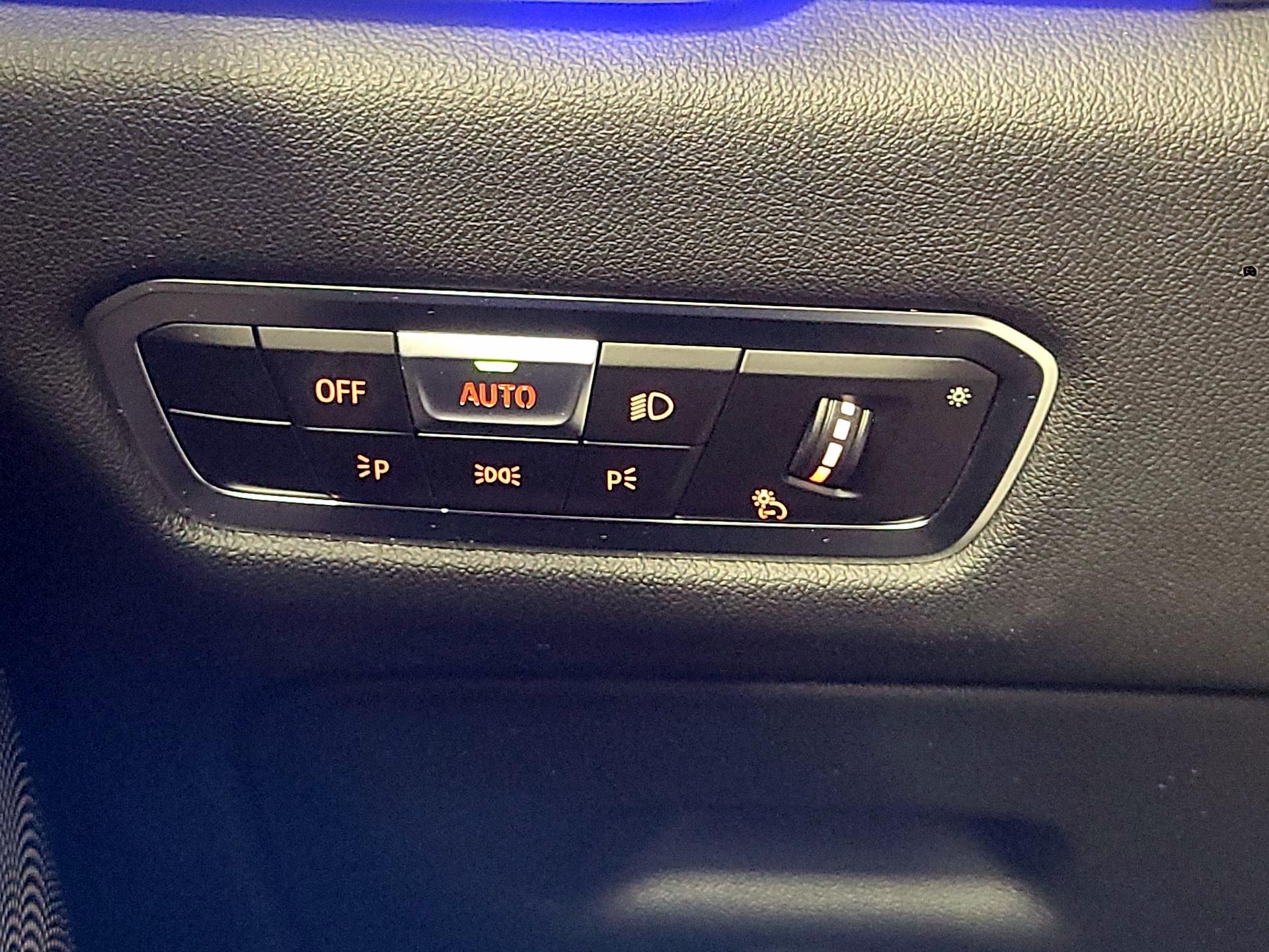 Thumbnail: 2023 BMW X5 - 11