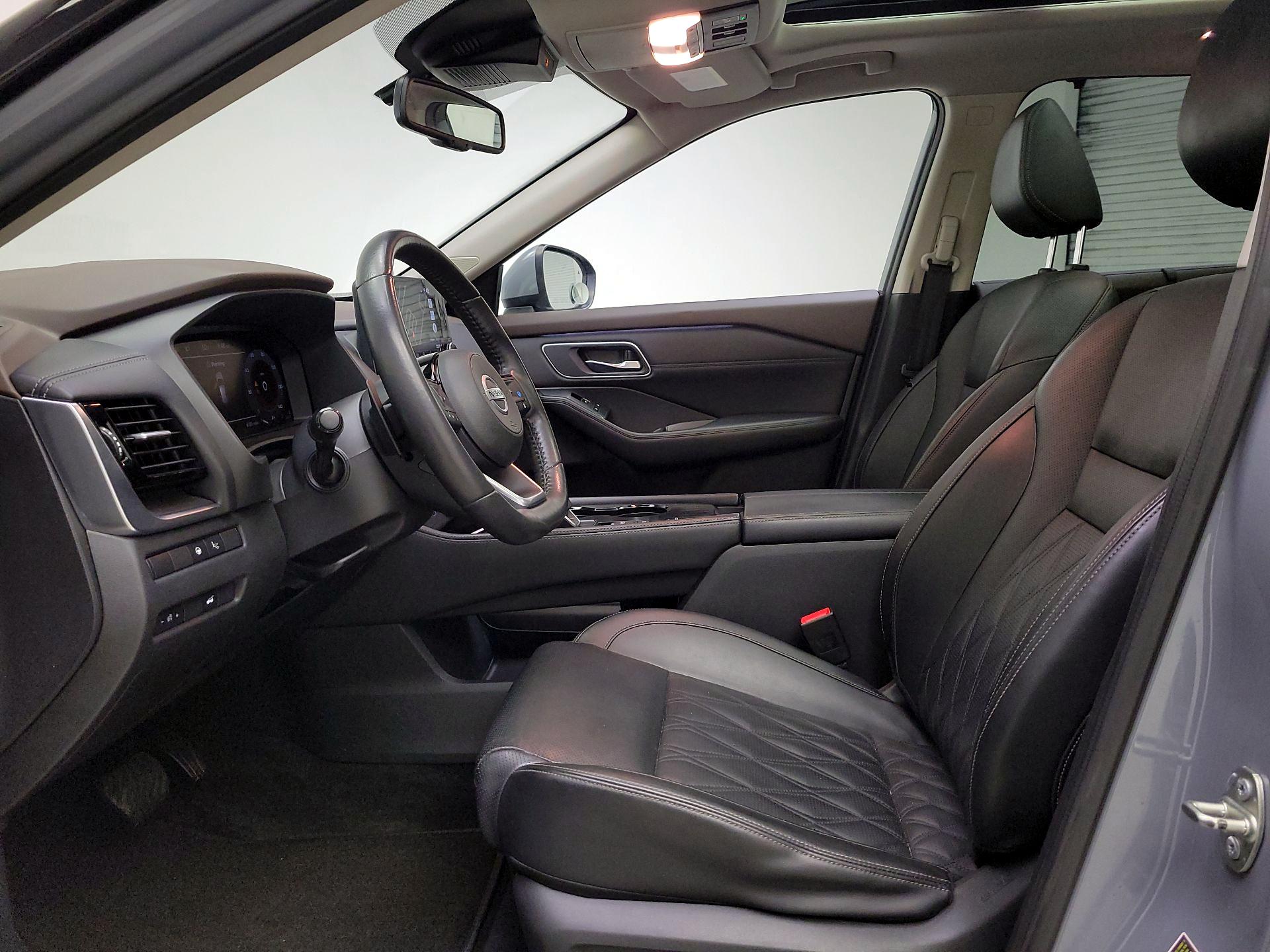 Thumbnail: 2021 Nissan Rogue - 11