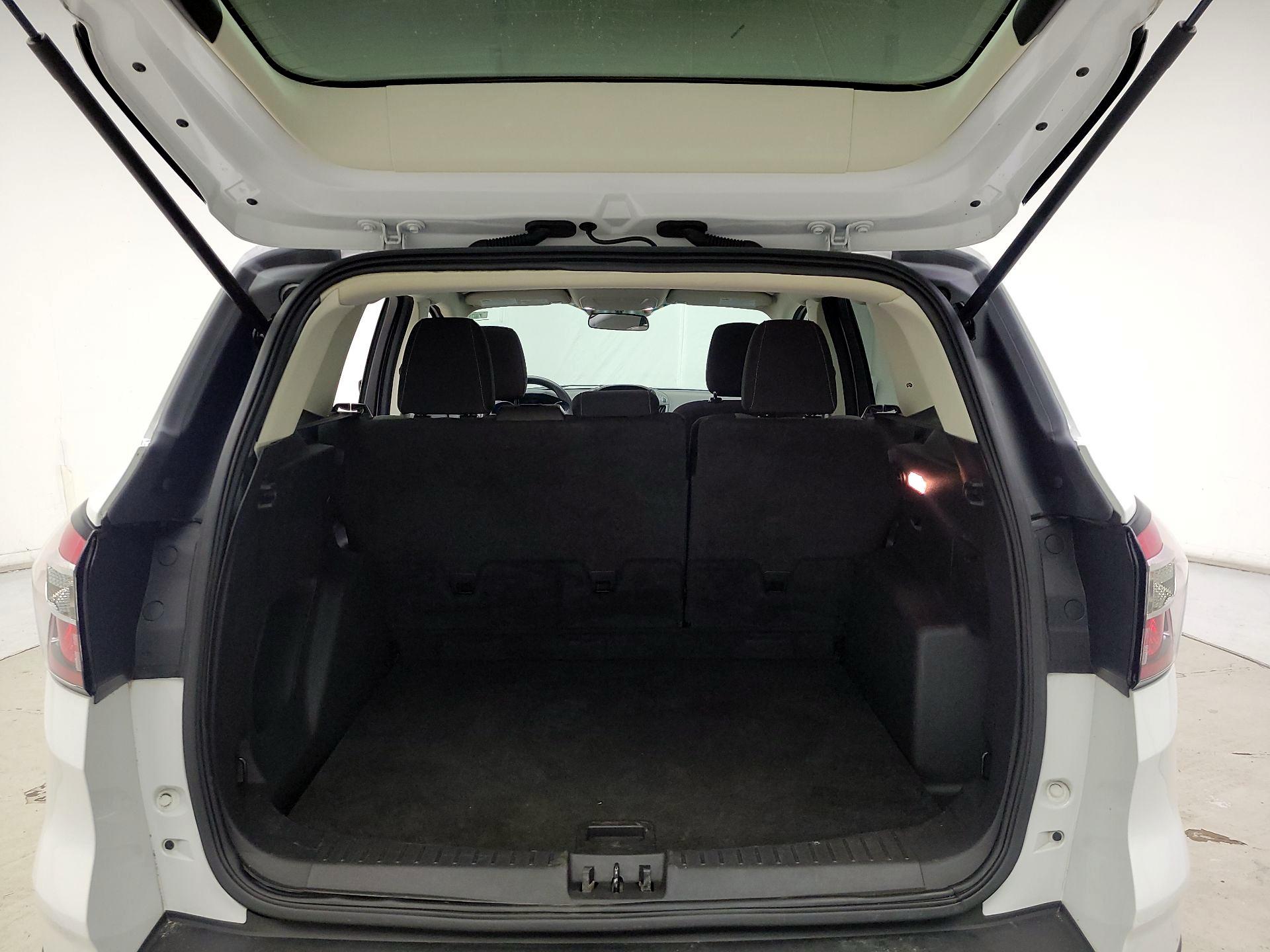 Thumbnail: 2018 Ford Escape - 20