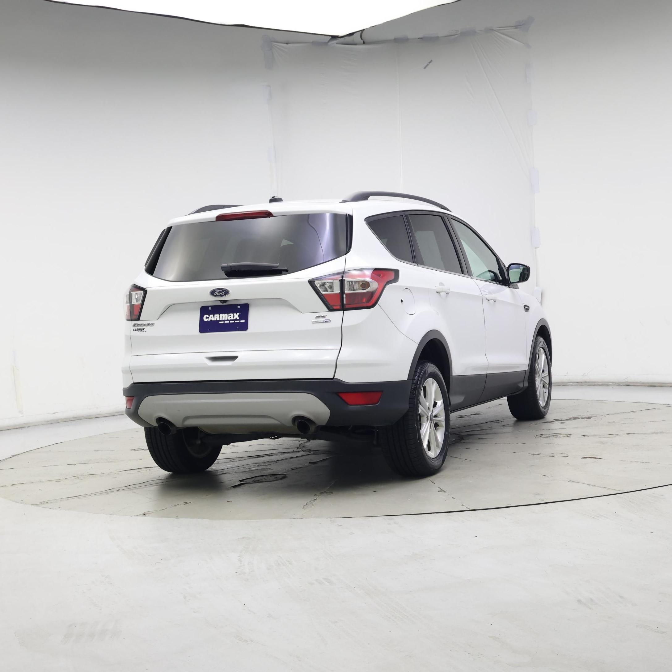 Thumbnail: 2018 Ford Escape - 8