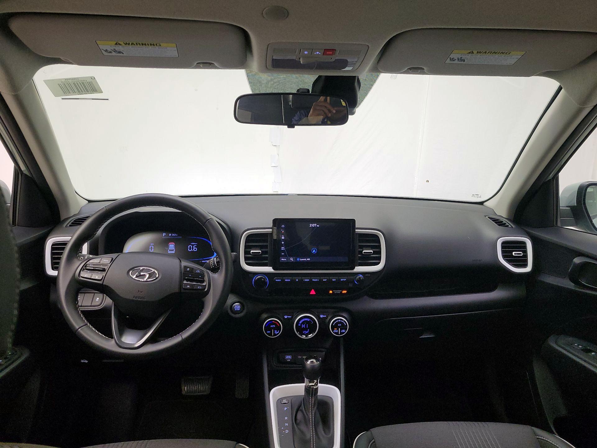 Thumbnail: 2025 Hyundai Venue - 9