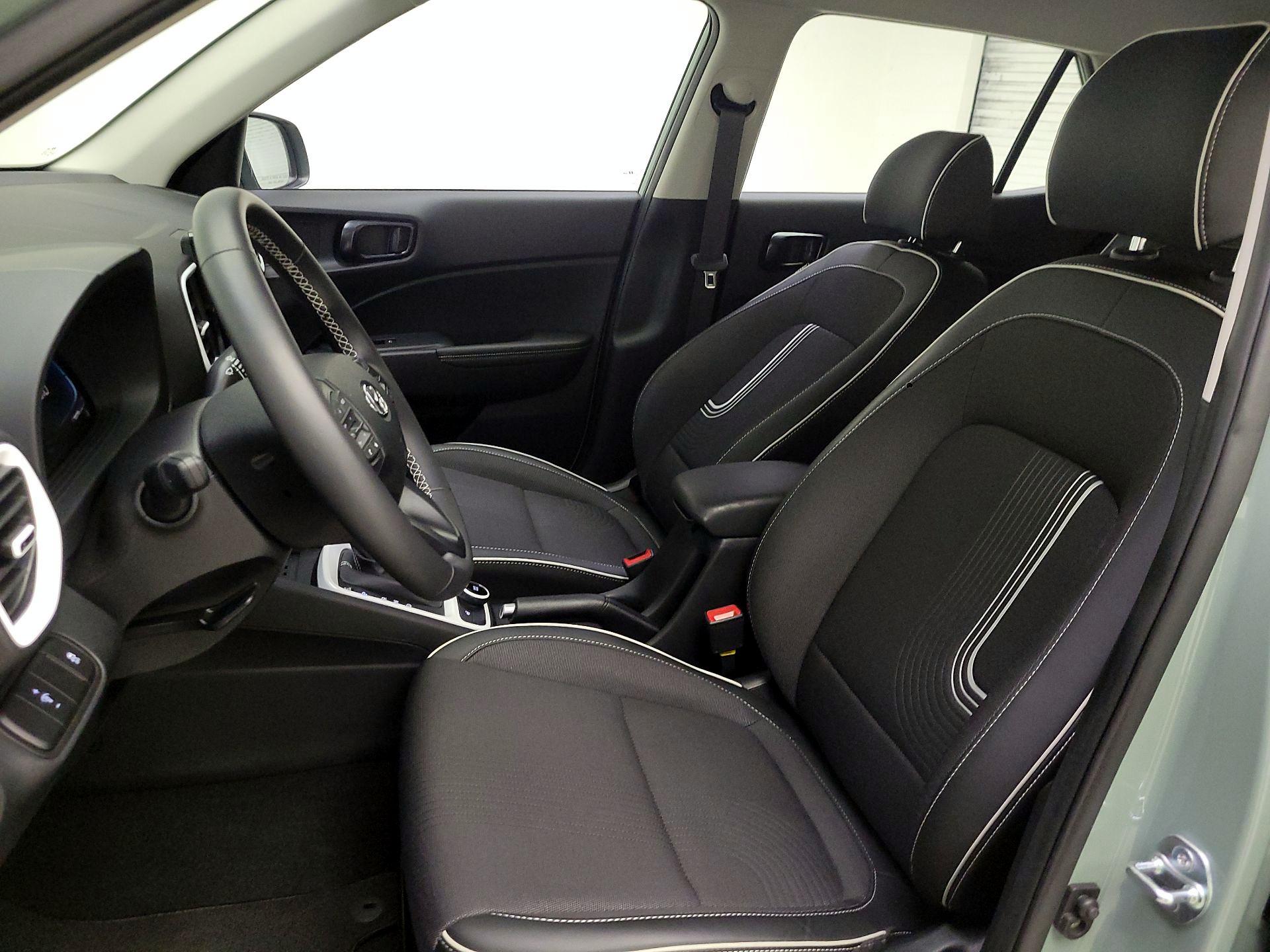 Thumbnail: 2025 Hyundai Venue - 11