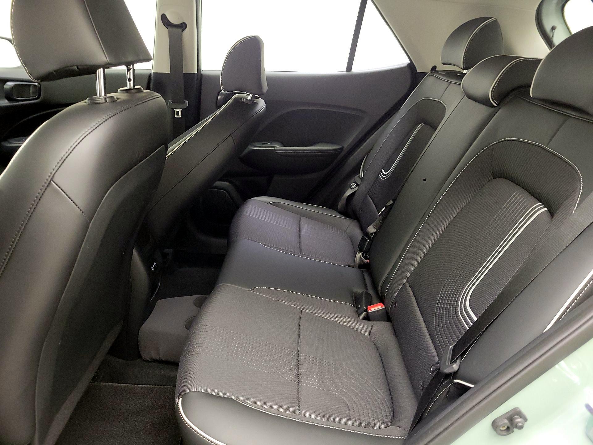 Thumbnail: 2025 Hyundai Venue - 20