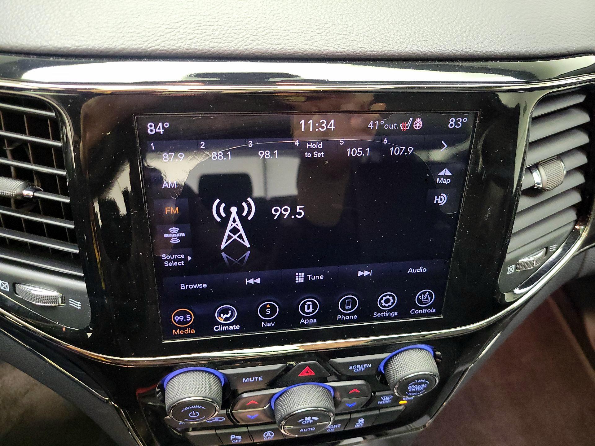 Thumbnail: 2020 Jeep Grand Cherokee - 16