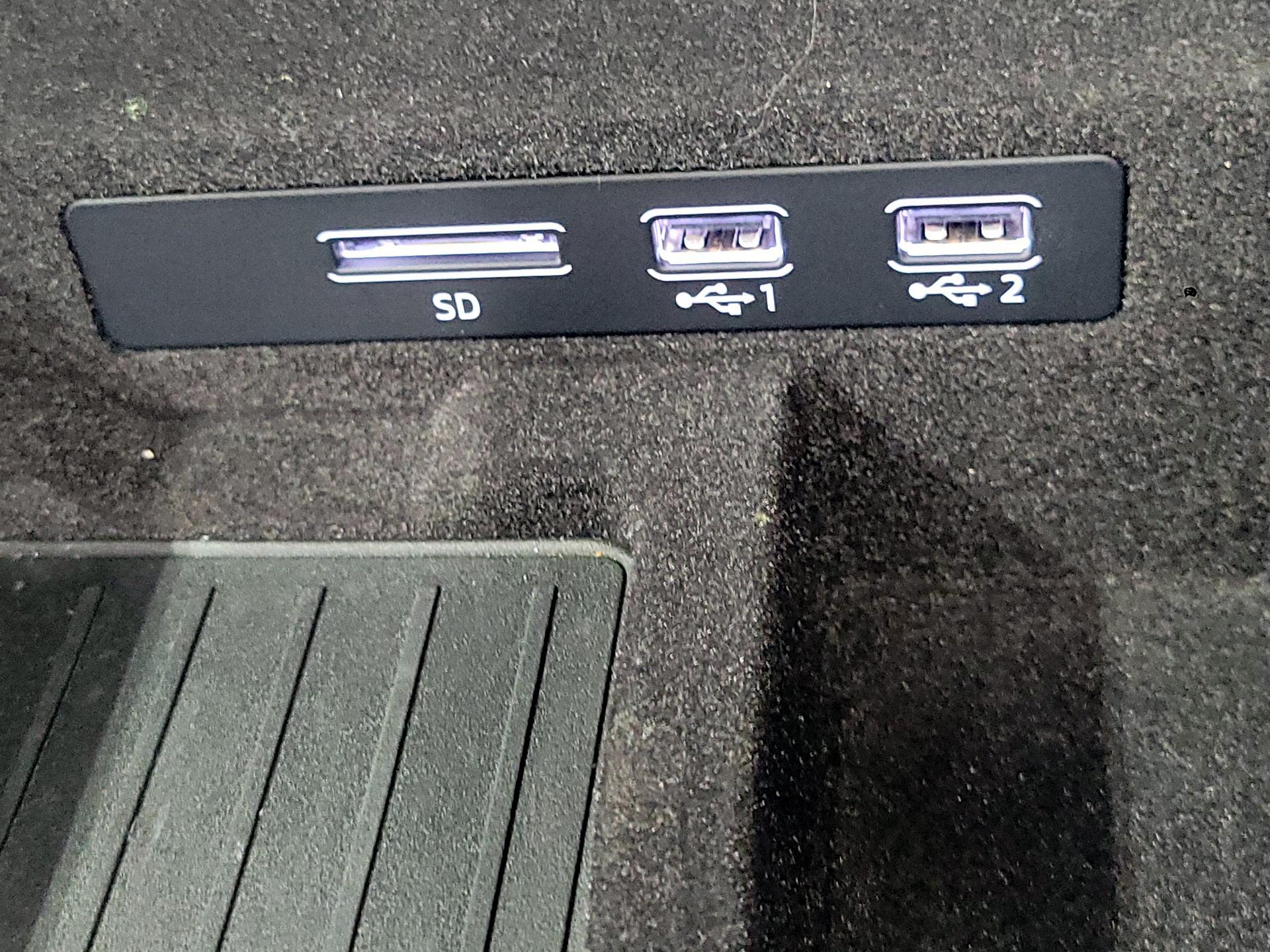 Thumbnail: 2019 Audi A6 - 19