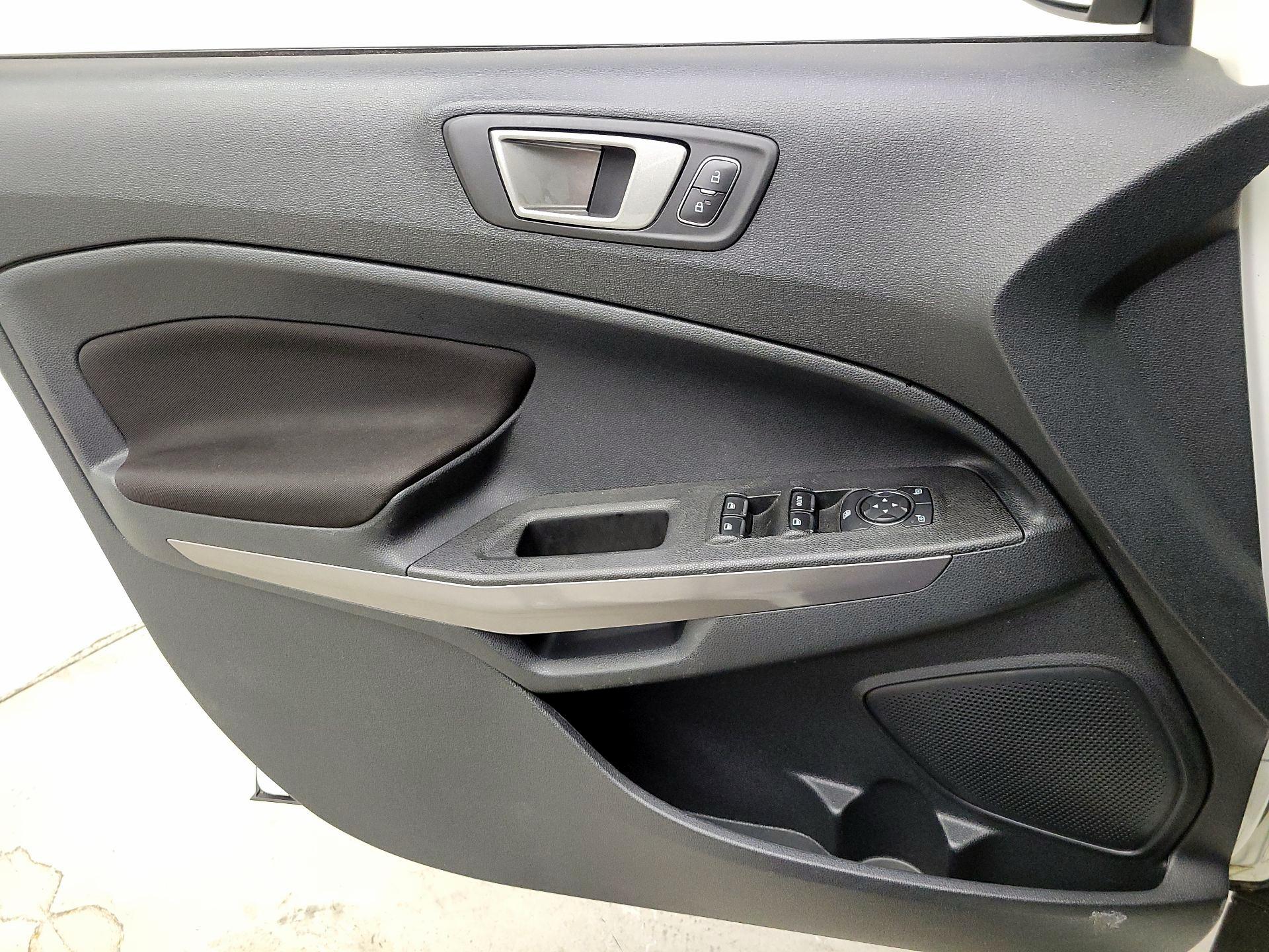 Thumbnail: 2021 Ford EcoSport - 12