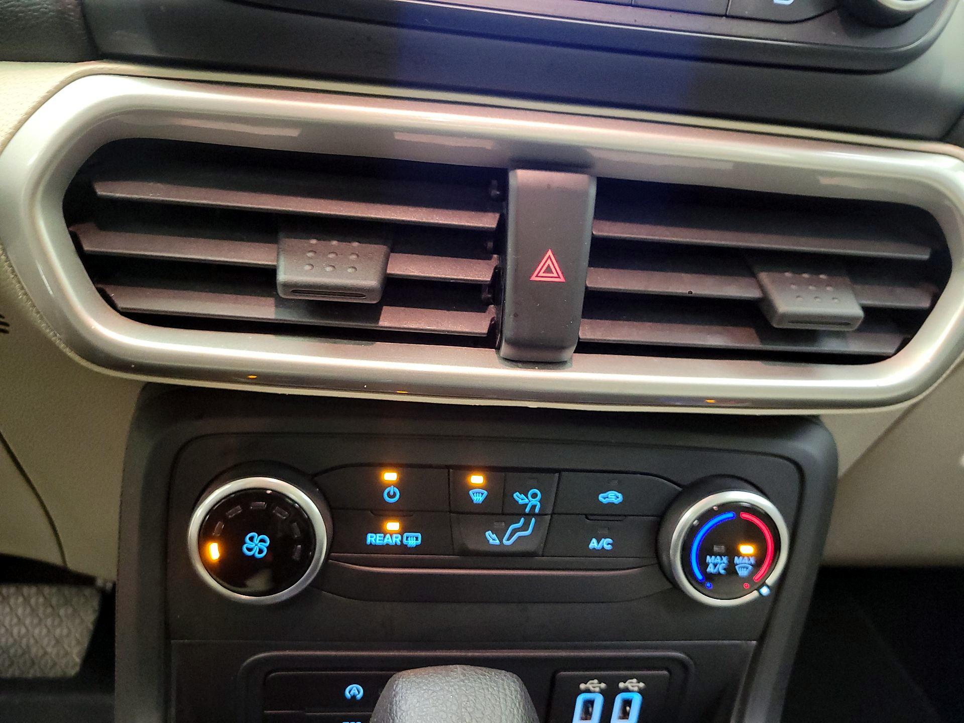 Thumbnail: 2021 Ford EcoSport - 14