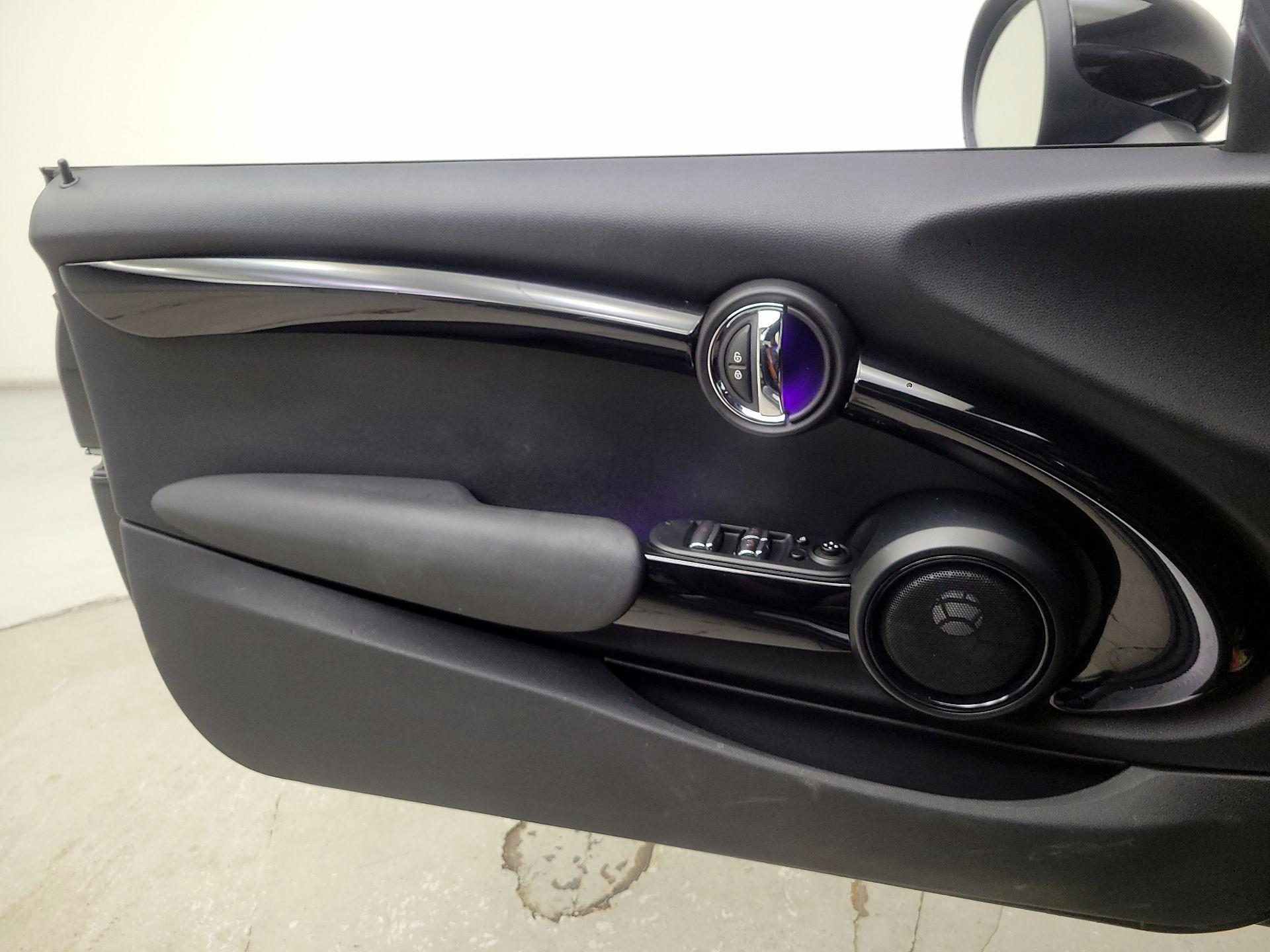 Thumbnail: 2016 MINI Cooper - 12