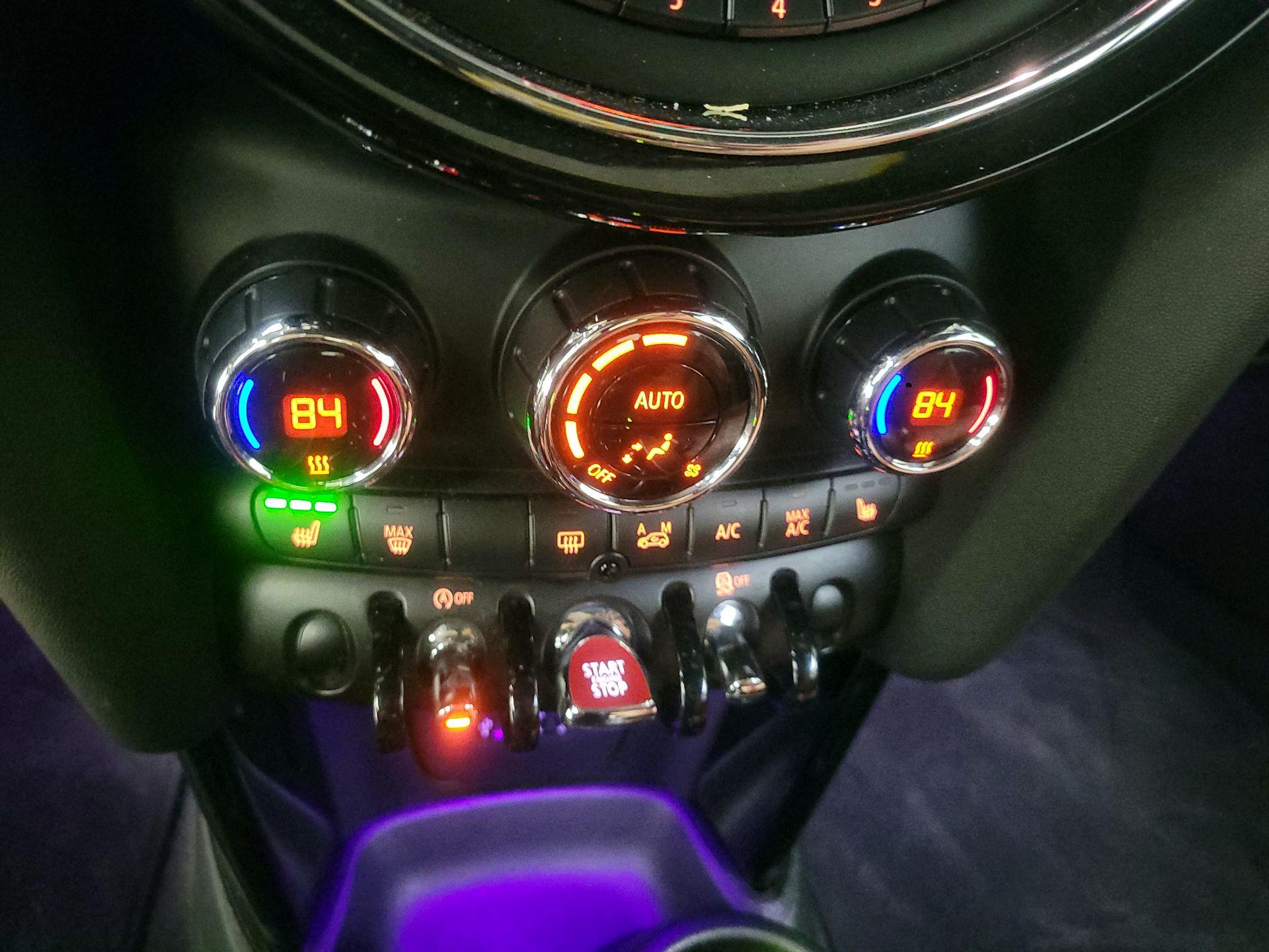 Thumbnail: 2016 MINI Cooper - 16