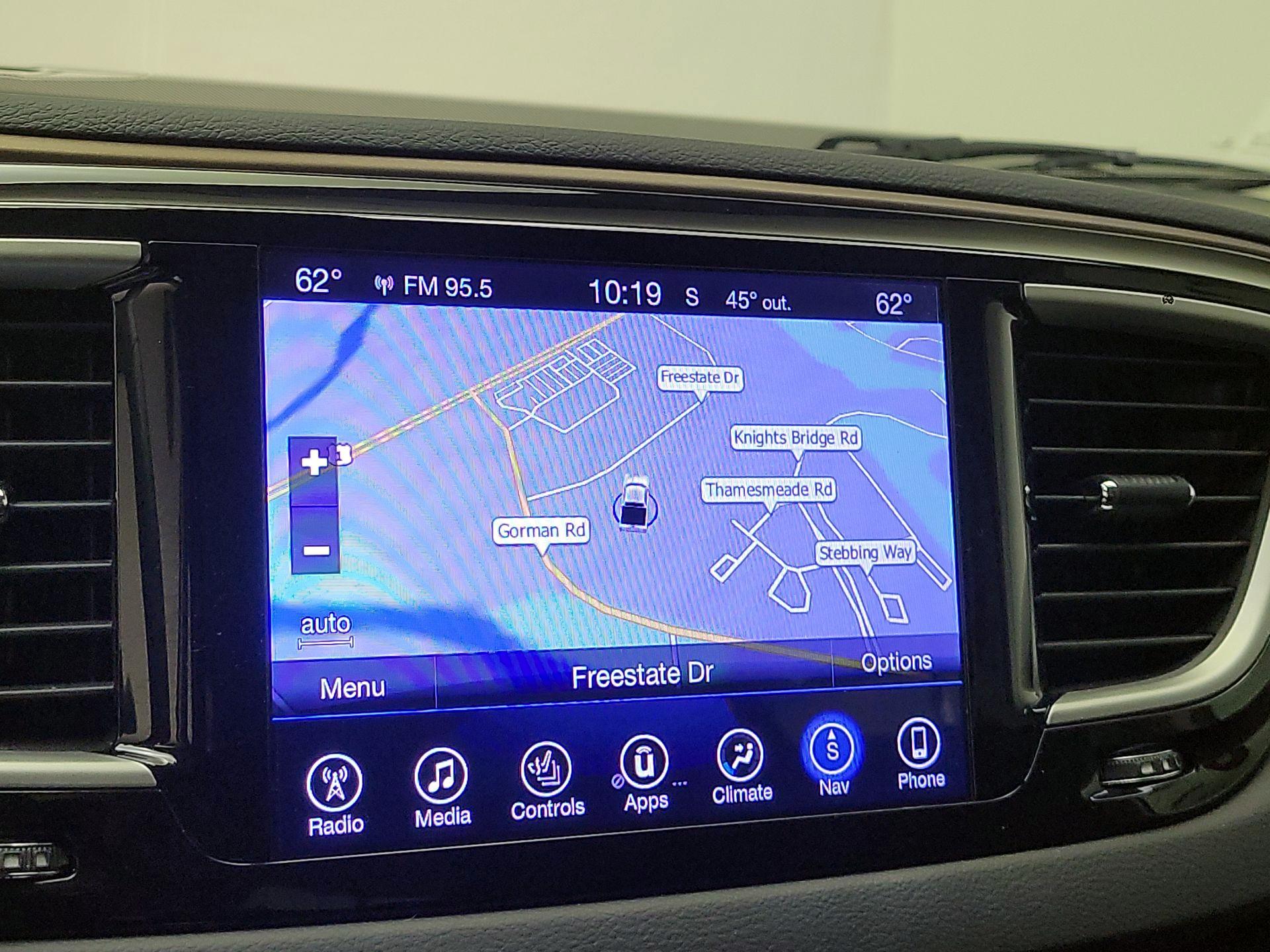 Thumbnail: 2017 Chrysler Pacifica - 14