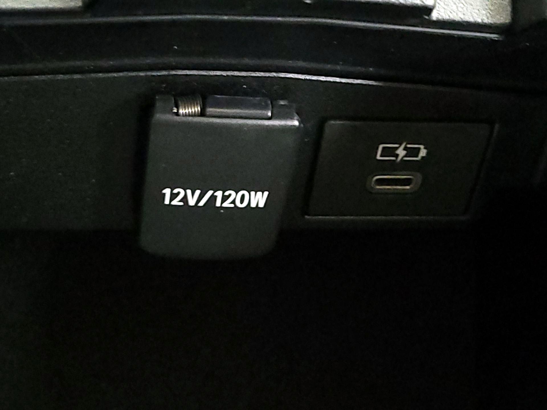 Thumbnail: 2024 Toyota Corolla - 18