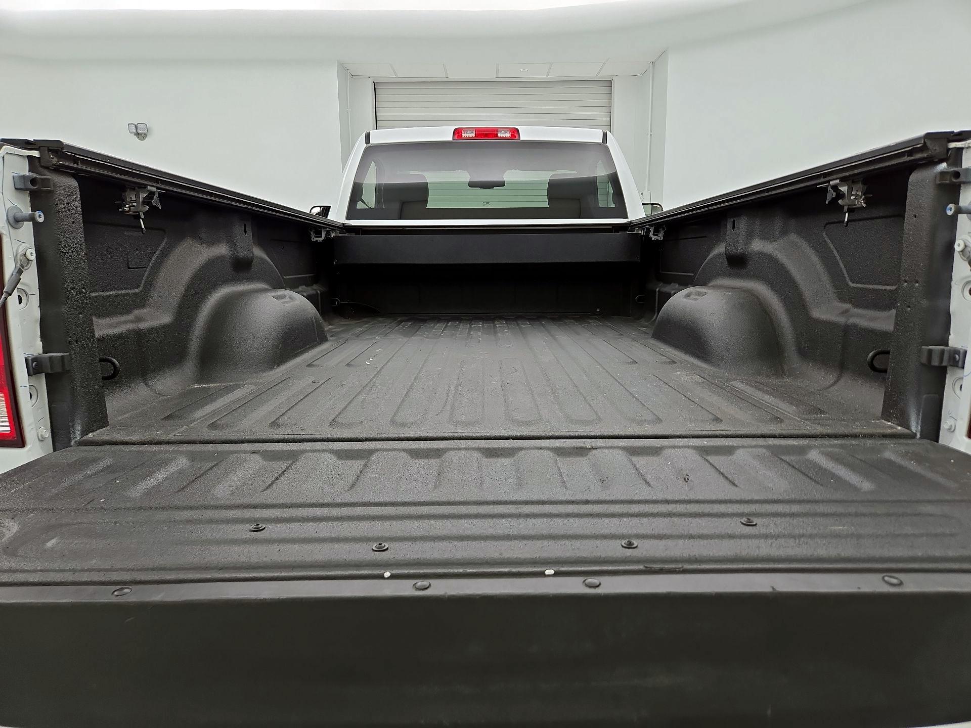 Thumbnail: 2023 RAM 1500 Classic - 19