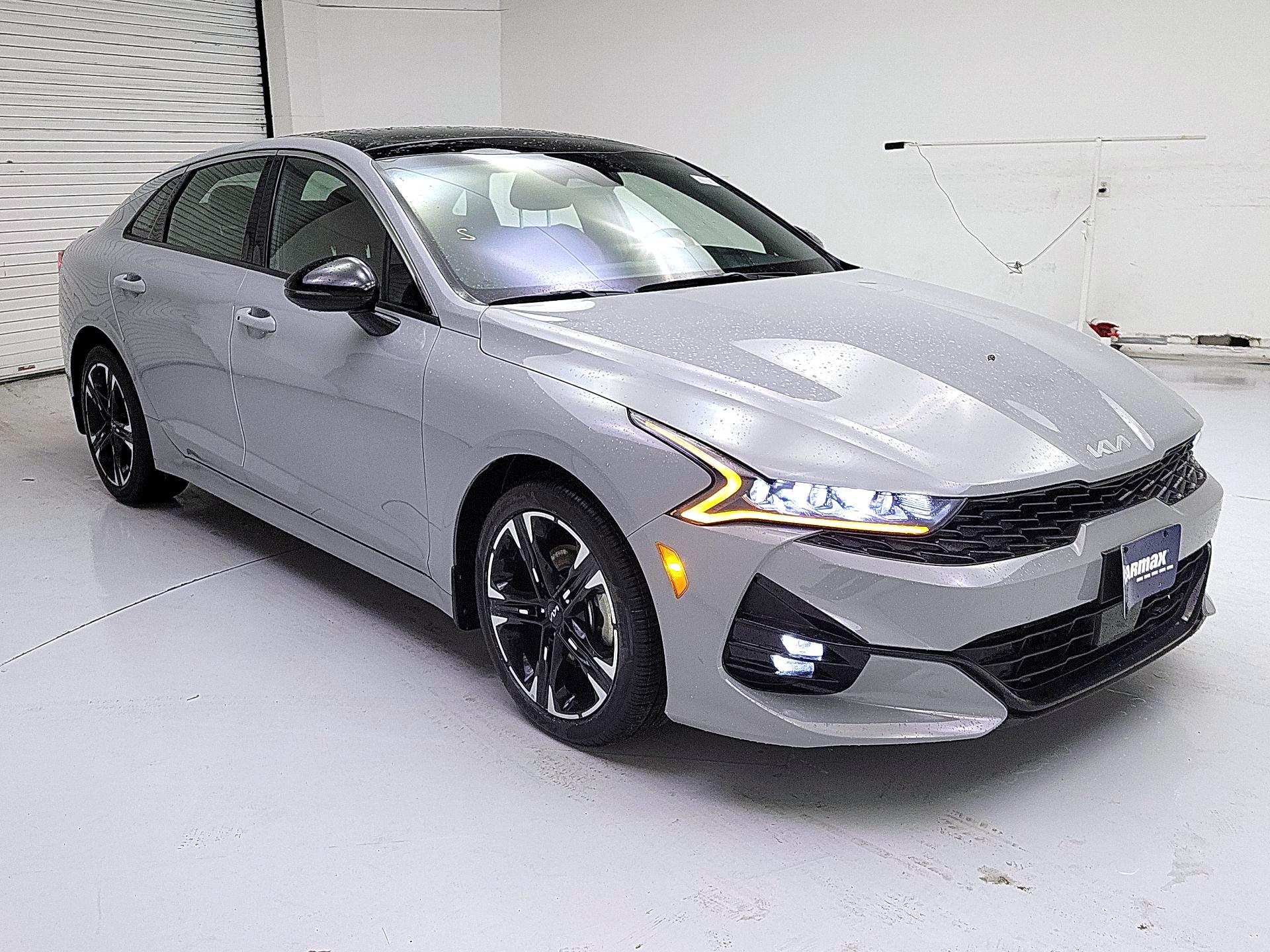 Thumbnail: 2023 Kia K5 - 1