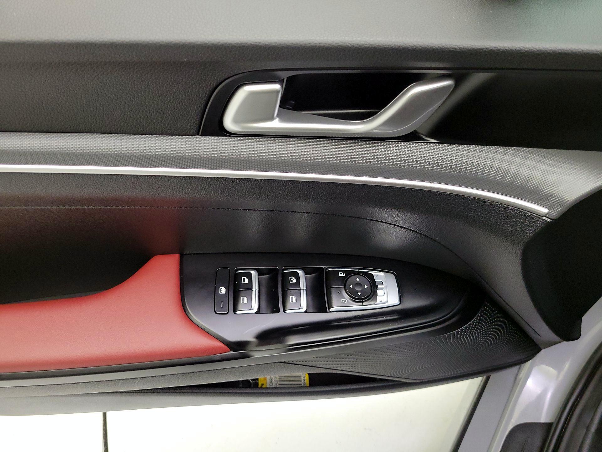 Thumbnail: 2023 Kia K5 - 10