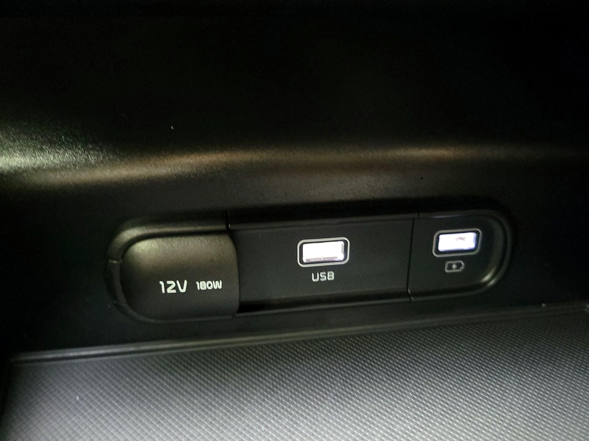 Thumbnail: 2023 Kia K5 - 17