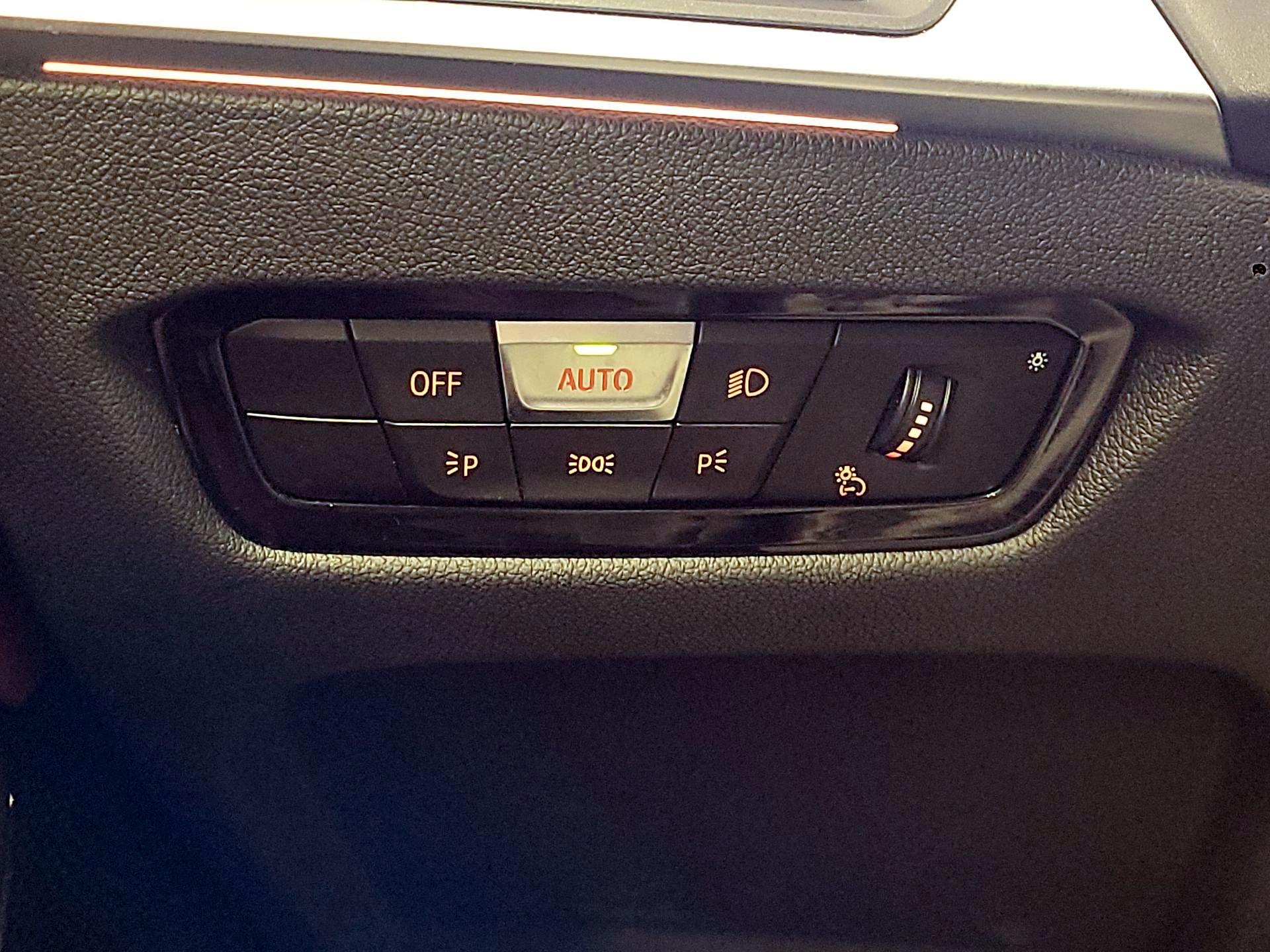 Thumbnail: 2023 BMW 3 Series - 11