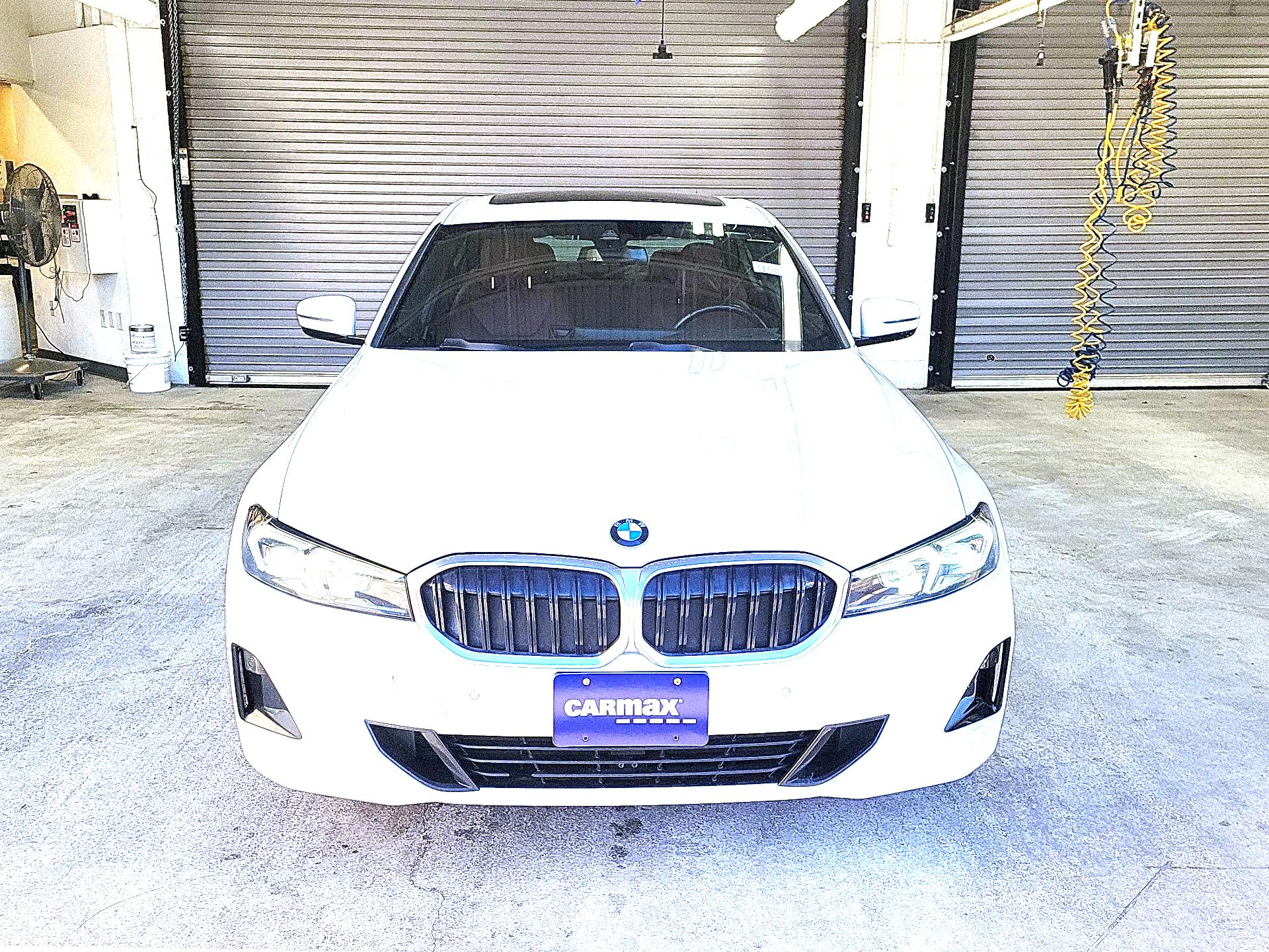 Thumbnail: 2023 BMW 3 Series - 2