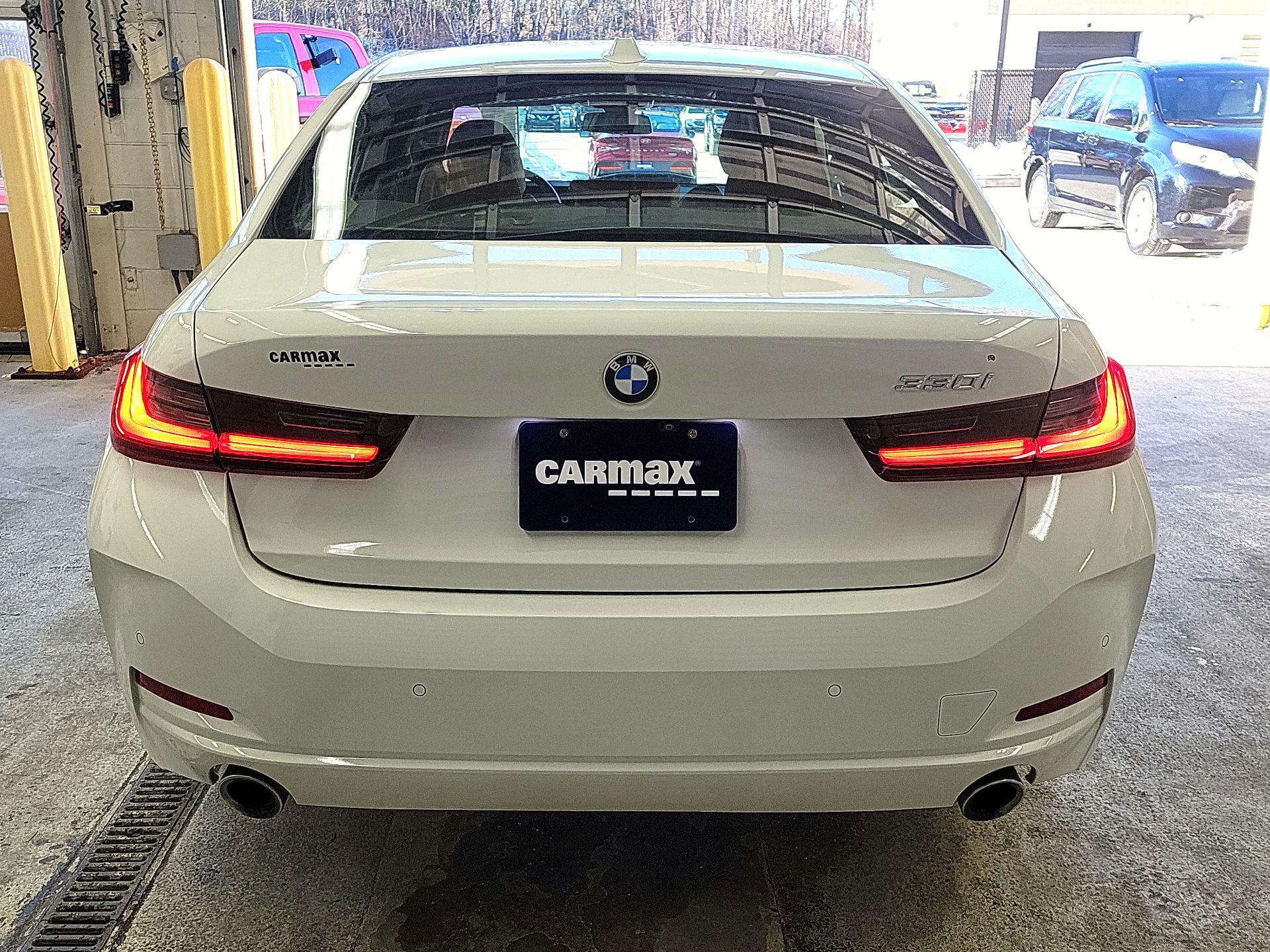 Thumbnail: 2023 BMW 3 Series - 6