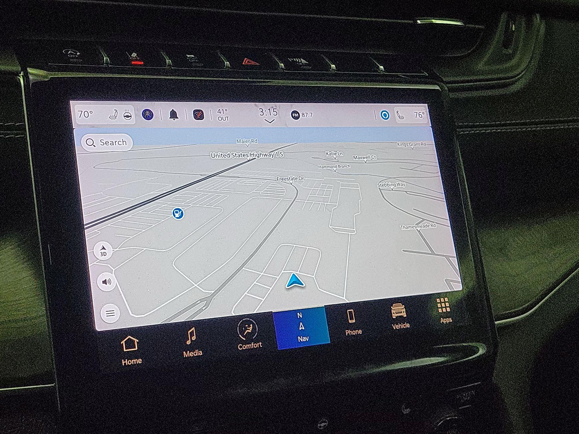 Thumbnail: 2023 Jeep Grand Cherokee - 14