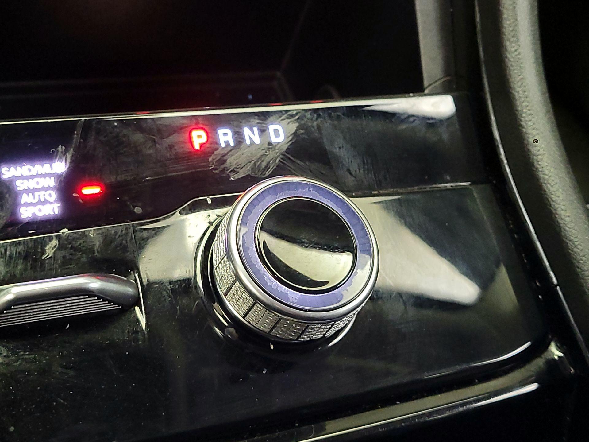 Thumbnail: 2023 Jeep Grand Cherokee - 18