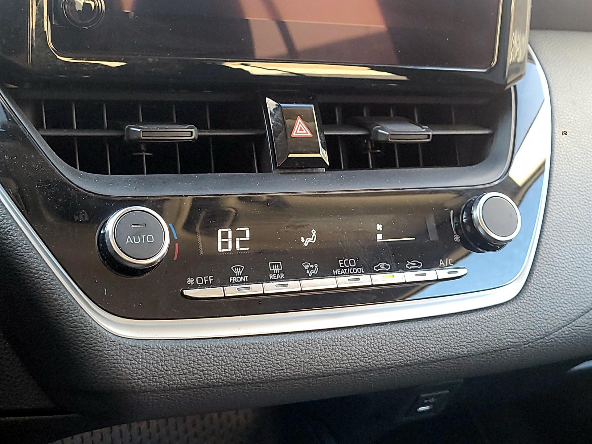 Thumbnail: 2024 Toyota Corolla - 14