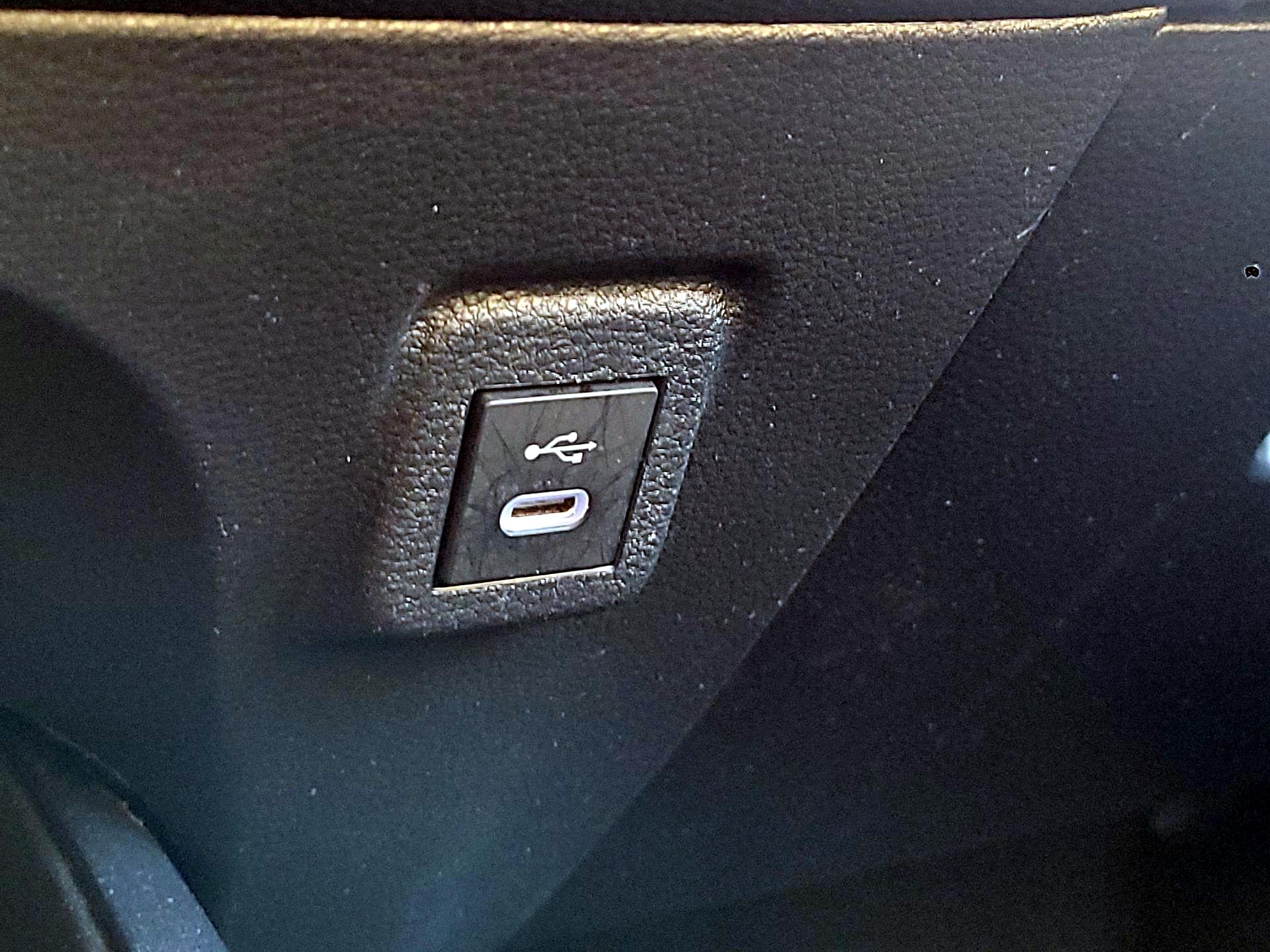 Thumbnail: 2024 Toyota Corolla - 16