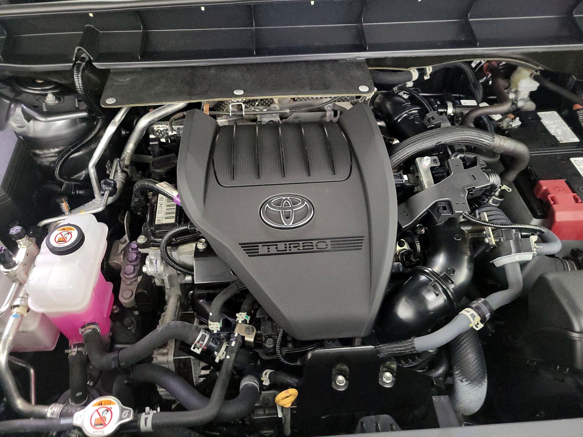 Thumbnail: 2023 Toyota Highlander - 19