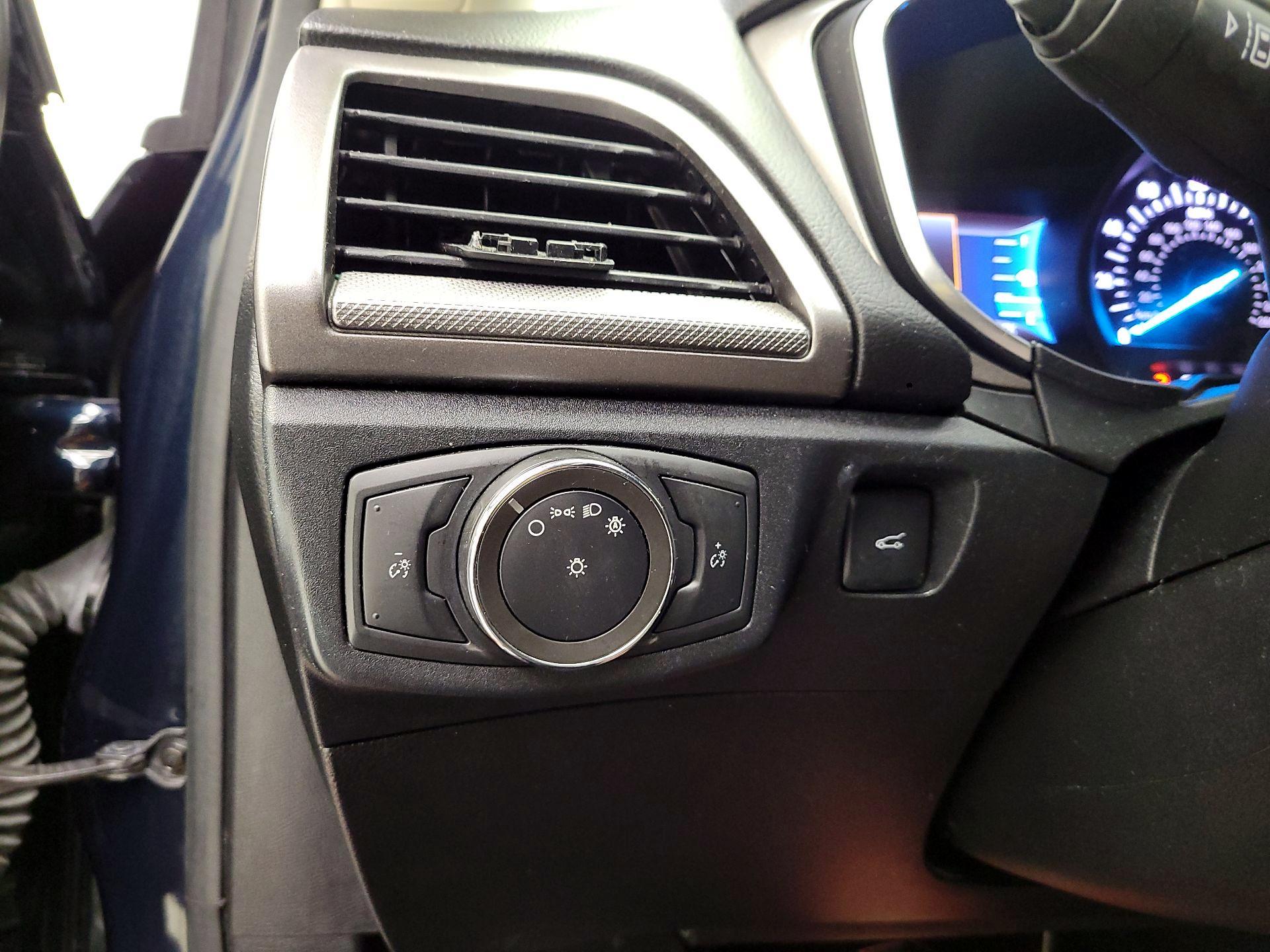 Thumbnail: 2020 Ford Fusion - 11